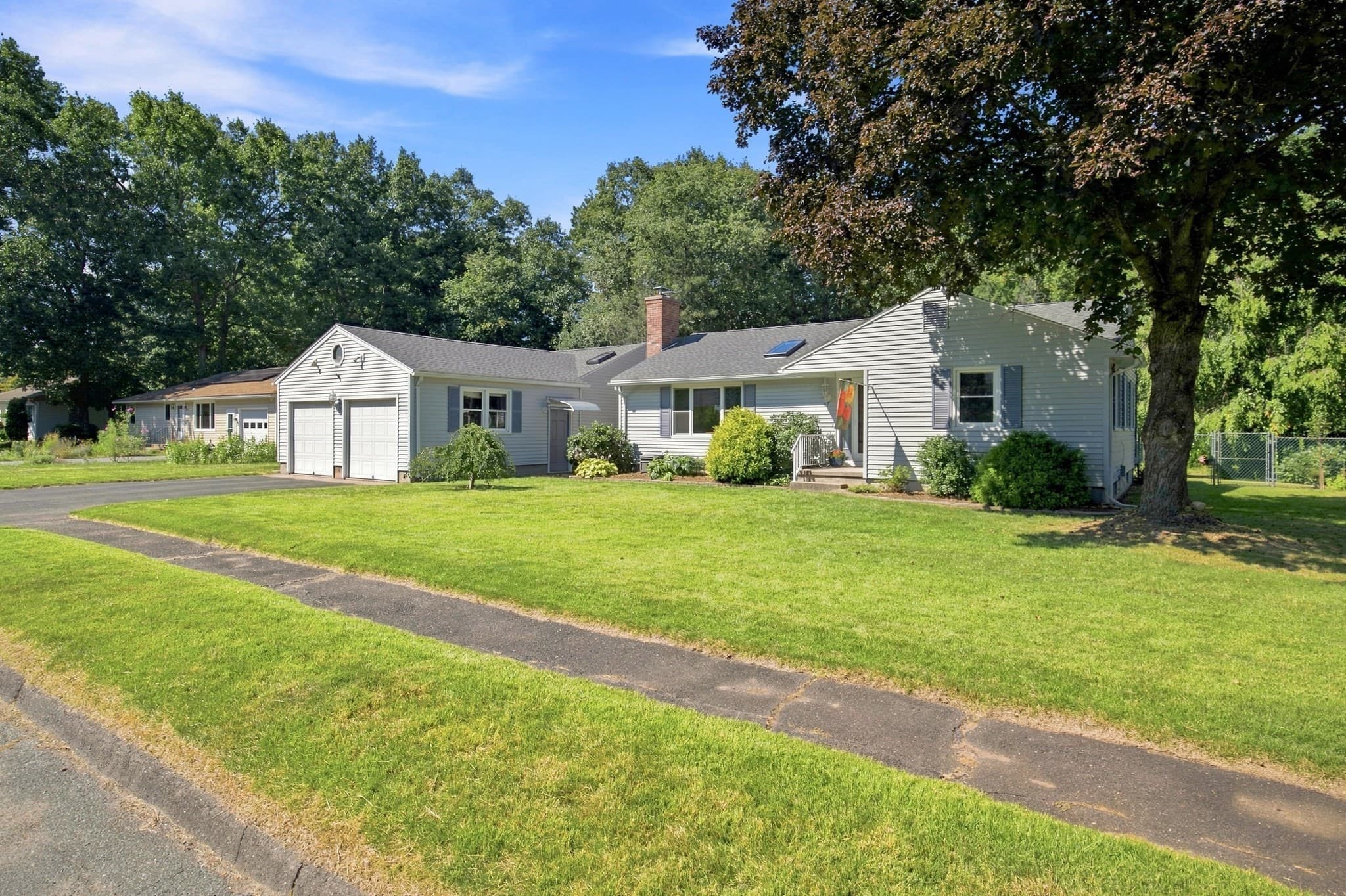 Single Family Residence at 47 Overlook Dr, Easthampton MA 01027, Easthampton, photo 40 of 42