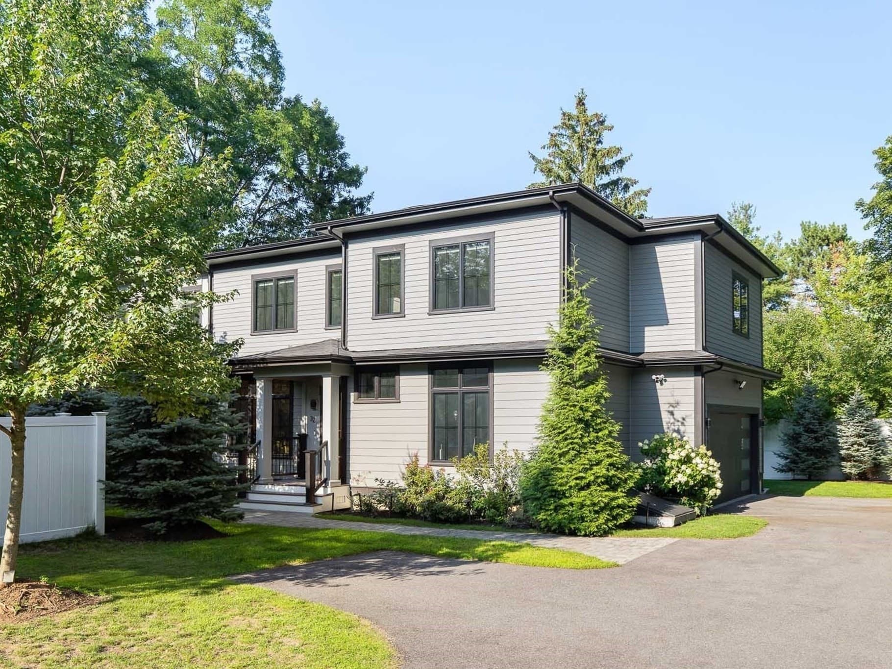 Single Family Residence at 32 Lantern Ln, Wellesley MA 02481, Wellesley, photo 2 of 40