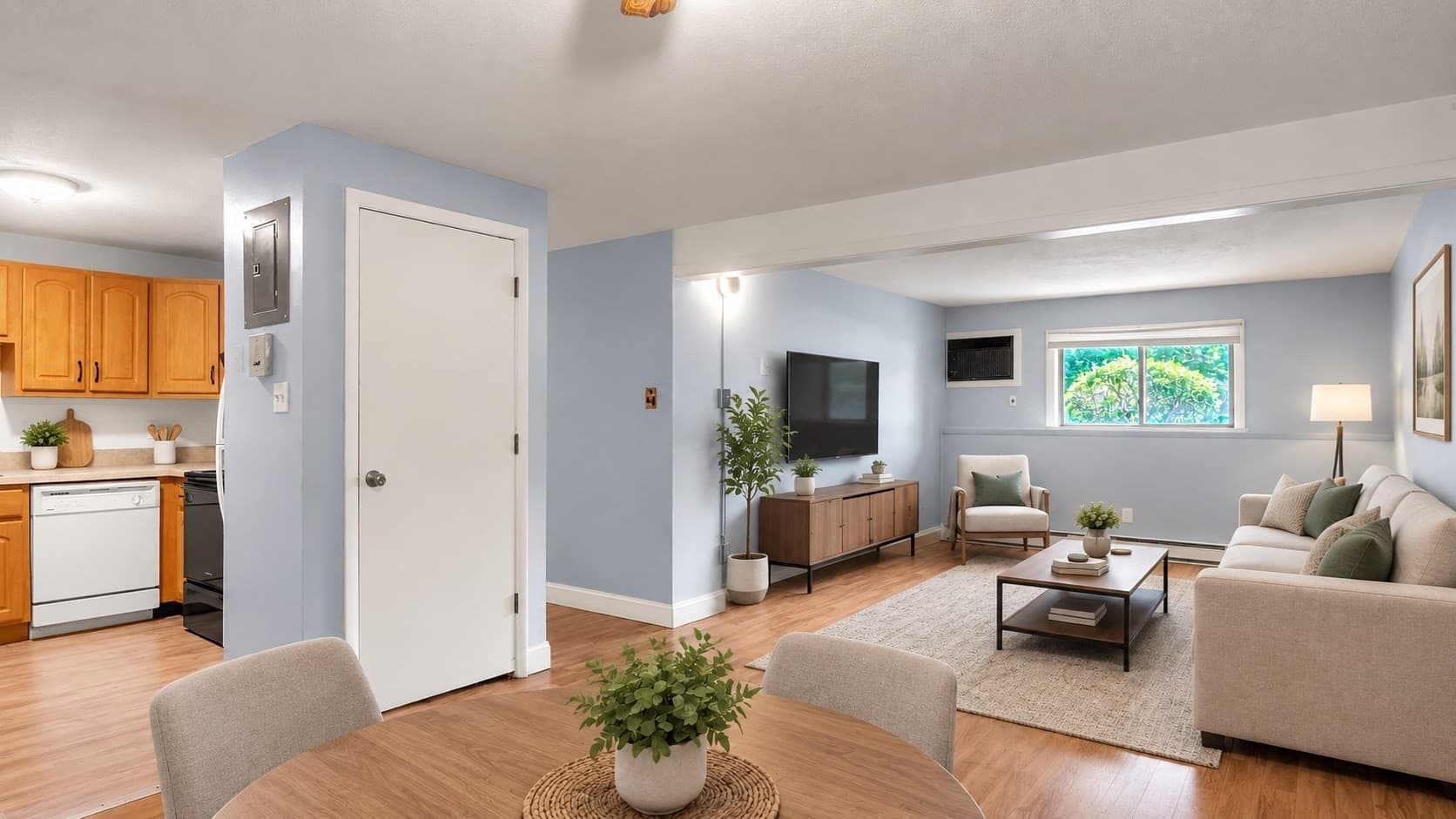 Condominium at 800 County St # 8, Taunton MA 02780, Taunton, photo 3 of 26