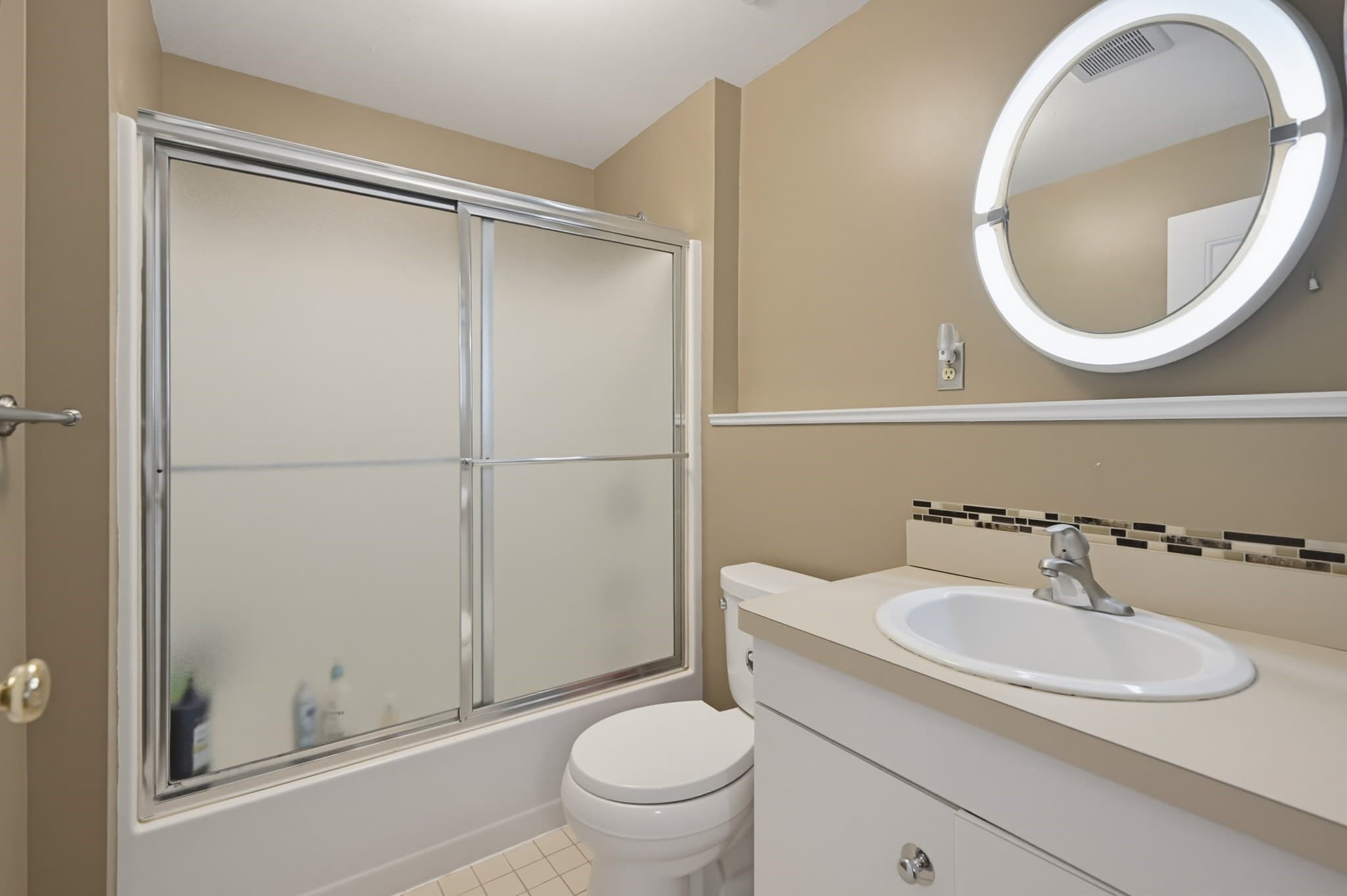 Single Family Residence at 21 Stagecoach Dr, Ashland MA 01721, Ashland, photo 33 of 38
