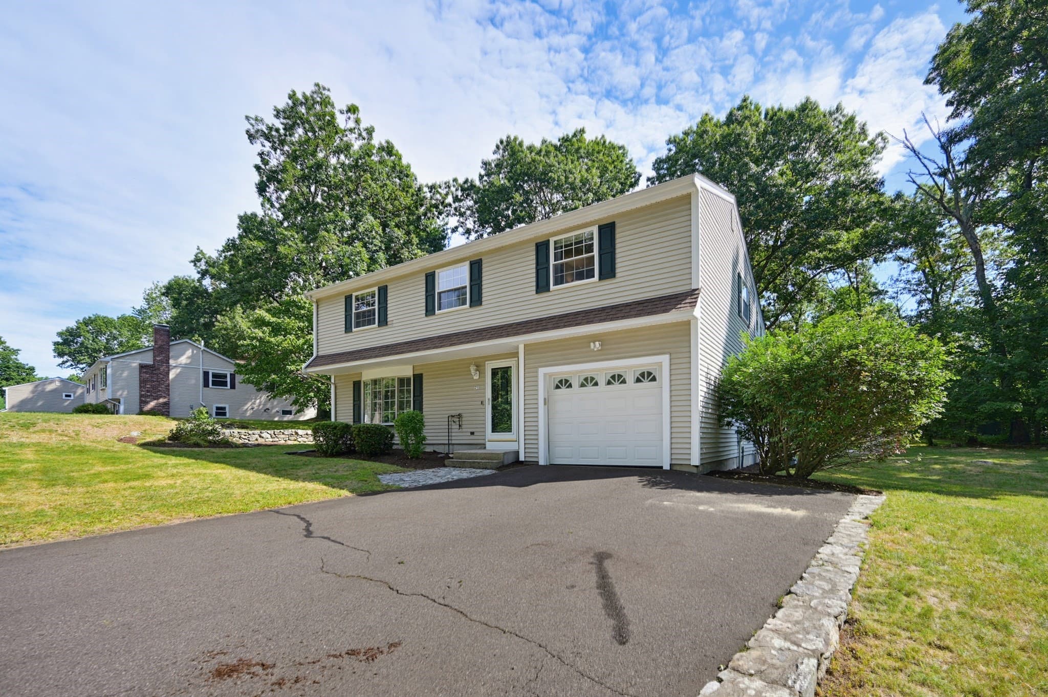 Single Family Residence at 21 Stagecoach Dr, Ashland MA 01721, Ashland, photo 8 of 38