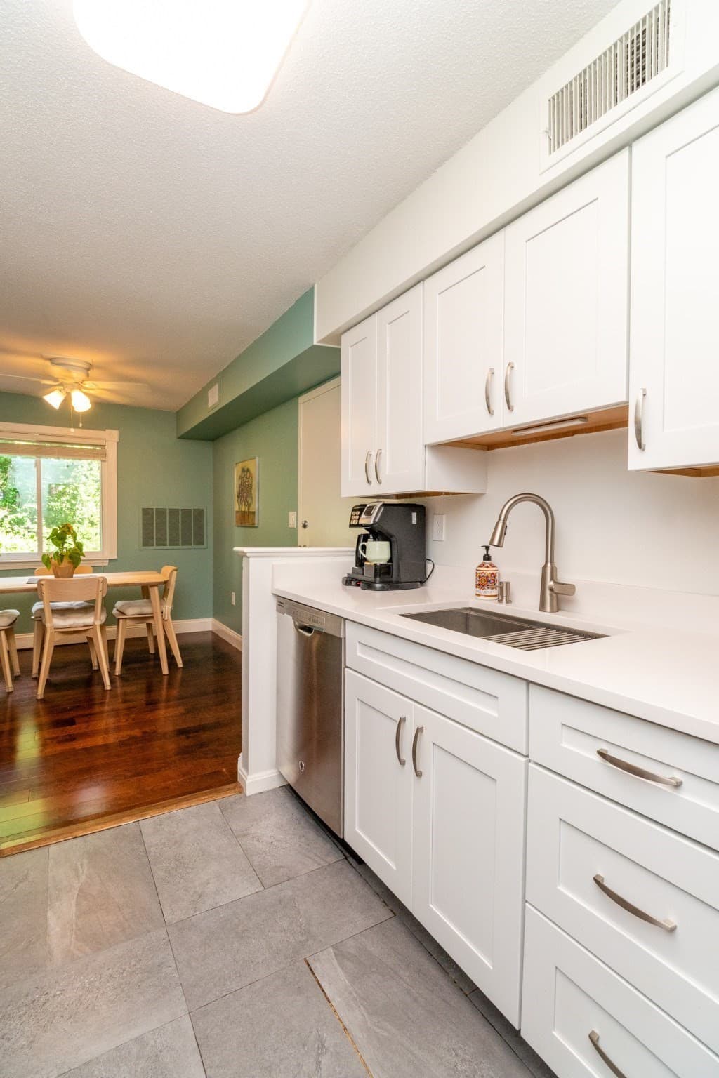 Condominium at 4 Beals Cove Rd # G, Hingham MA 02043, Hingham, photo 13 of 27