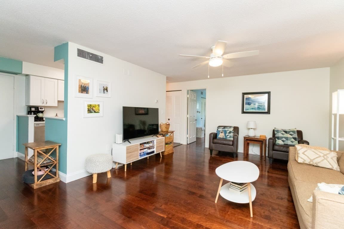 Condominium at 4 Beals Cove Rd # G, Hingham MA 02043, Hingham, photo 9 of 27