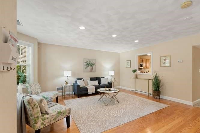 Condominium at 20 Jill's Way # 20, Tewksbury MA 01876, Tewksbury, photo 6 of 33