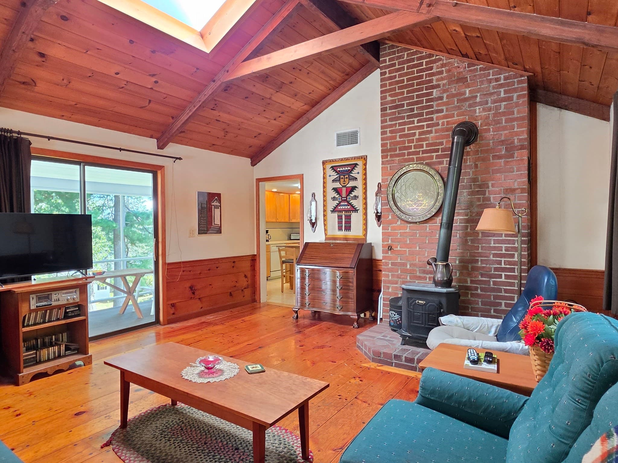 Single Family Residence at 55 Pine Hill Rd, Ashland MA 01721, photo 21 of 33