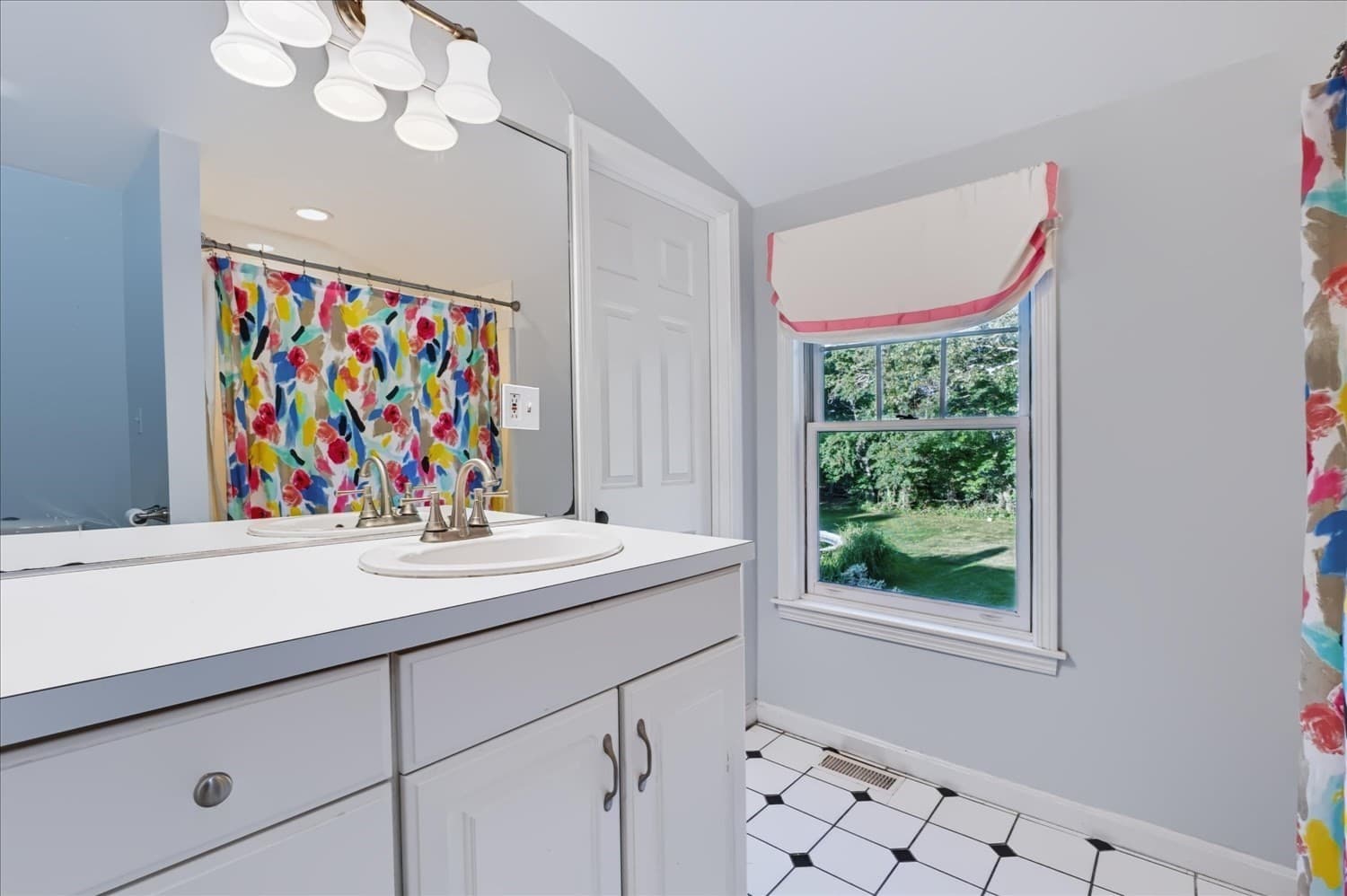 Single Family Residence at 53 Haduk Dr, North Attleboro MA 02760, North Attleboro, photo 37 of 42