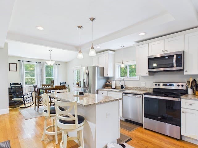 Single Family Residence at 275 Holmes St., Halifax MA 02338, Halifax, photo 10 of 28