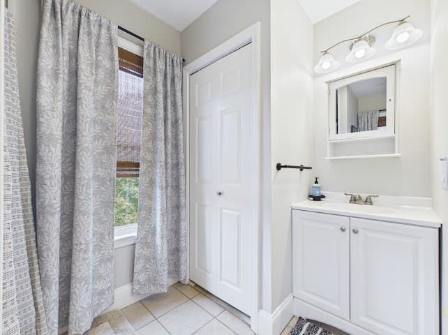 Single Family Residence at 275 Holmes St., Halifax MA 02338, Halifax, photo 21 of 28