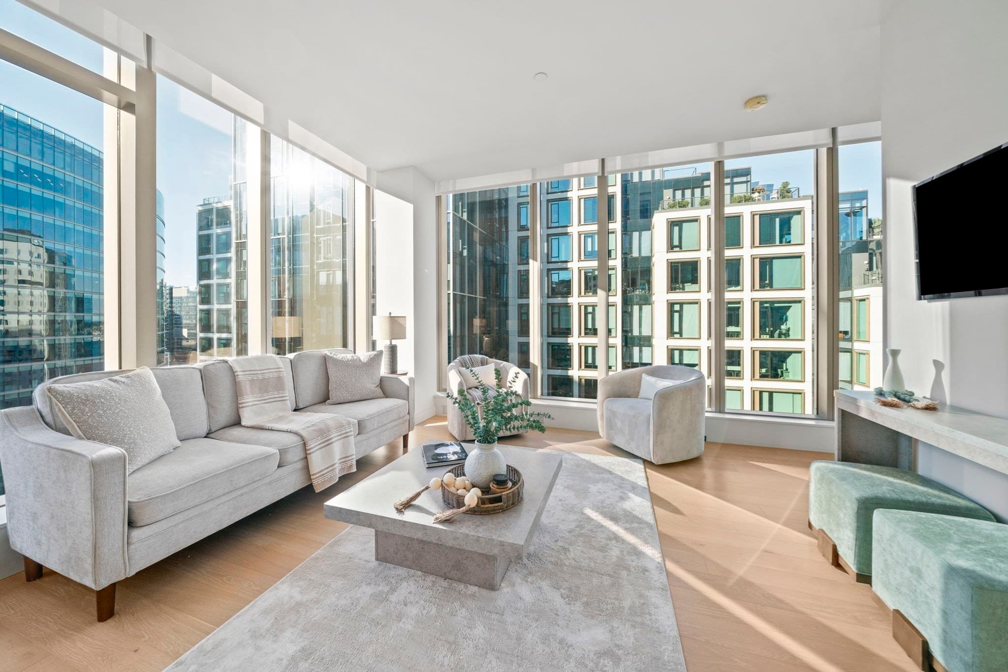 Condominium at 135 Seaport Blvd # 1703, Boston MA 02210, photo 2 of 30
