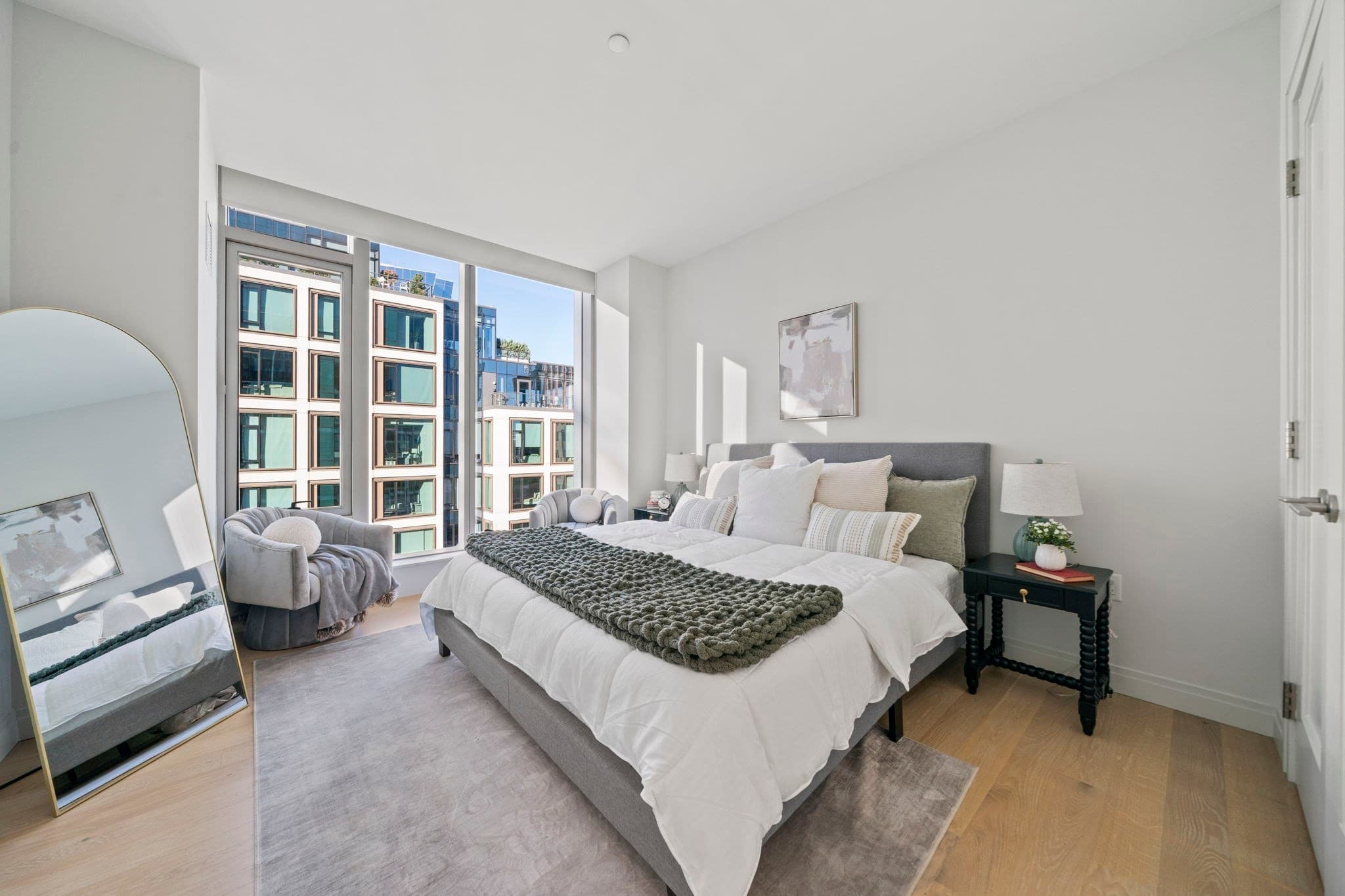 Condominium at 135 Seaport Blvd # 1703, Boston MA 02210, photo 13 of 30