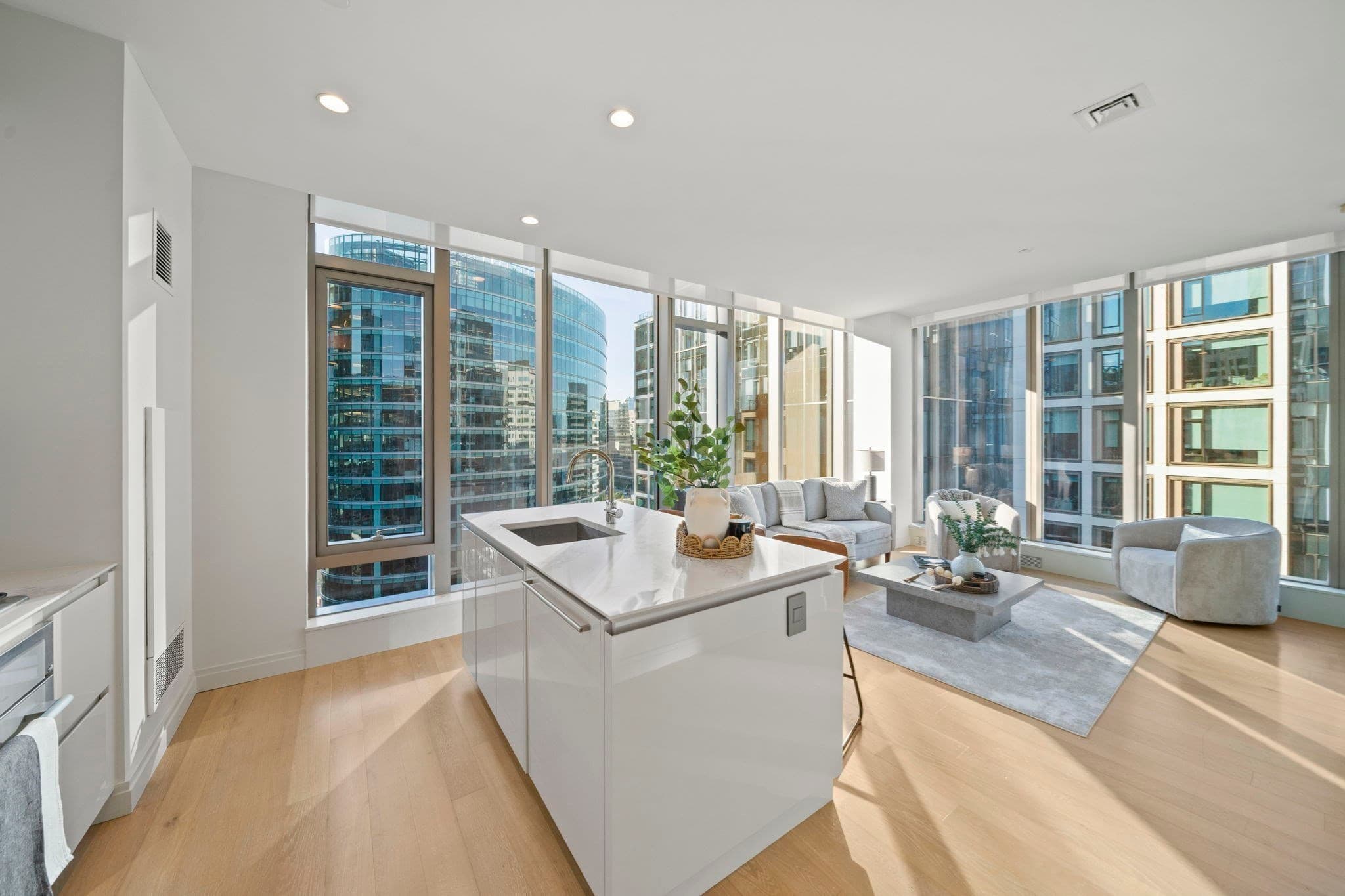 Condominium at 135 Seaport Blvd # 1703, Boston MA 02210, photo 8 of 30