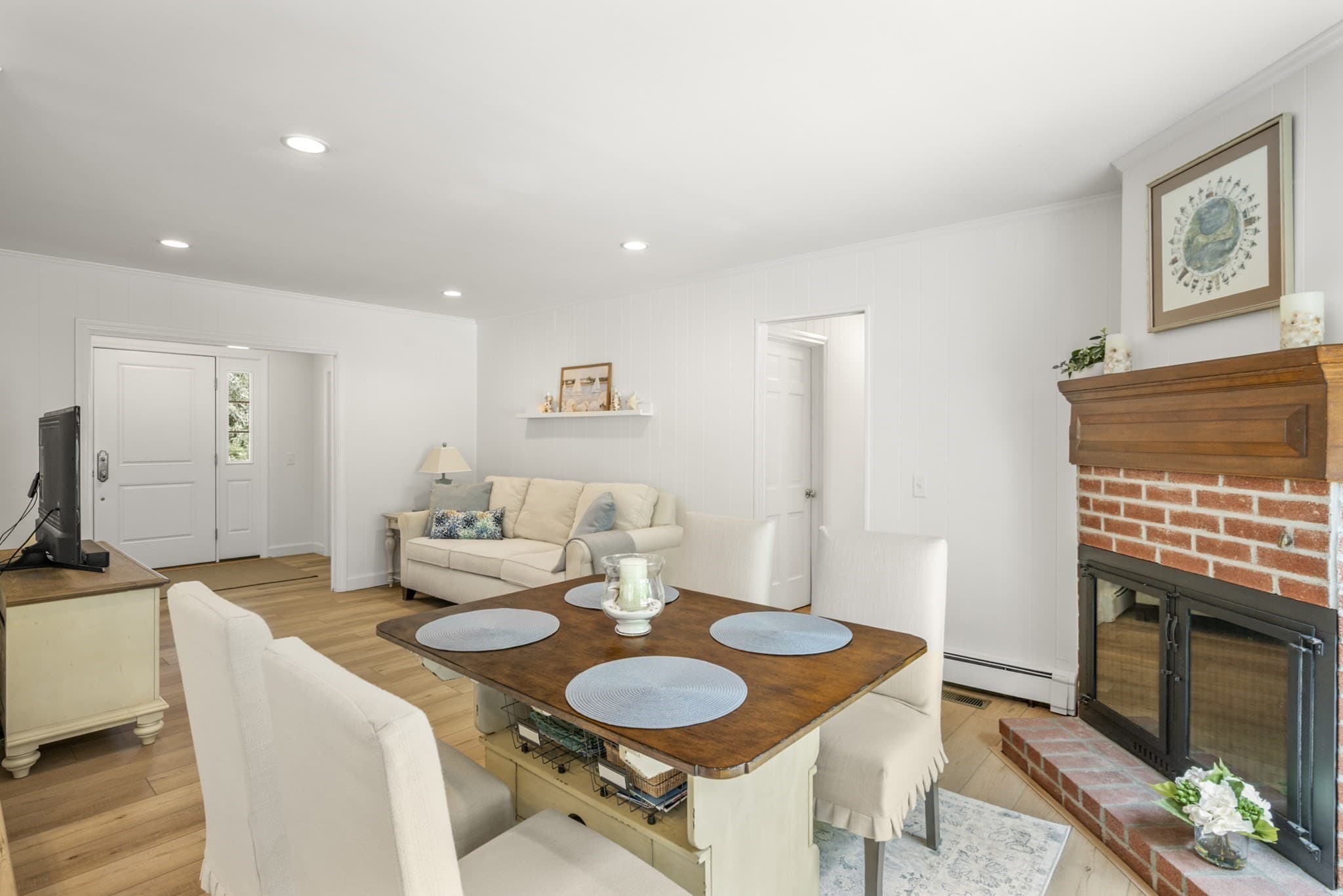 Single Family Residence at 3 Russell Dr, Harwich MA 02645, Harwich, photo 17 of 42
