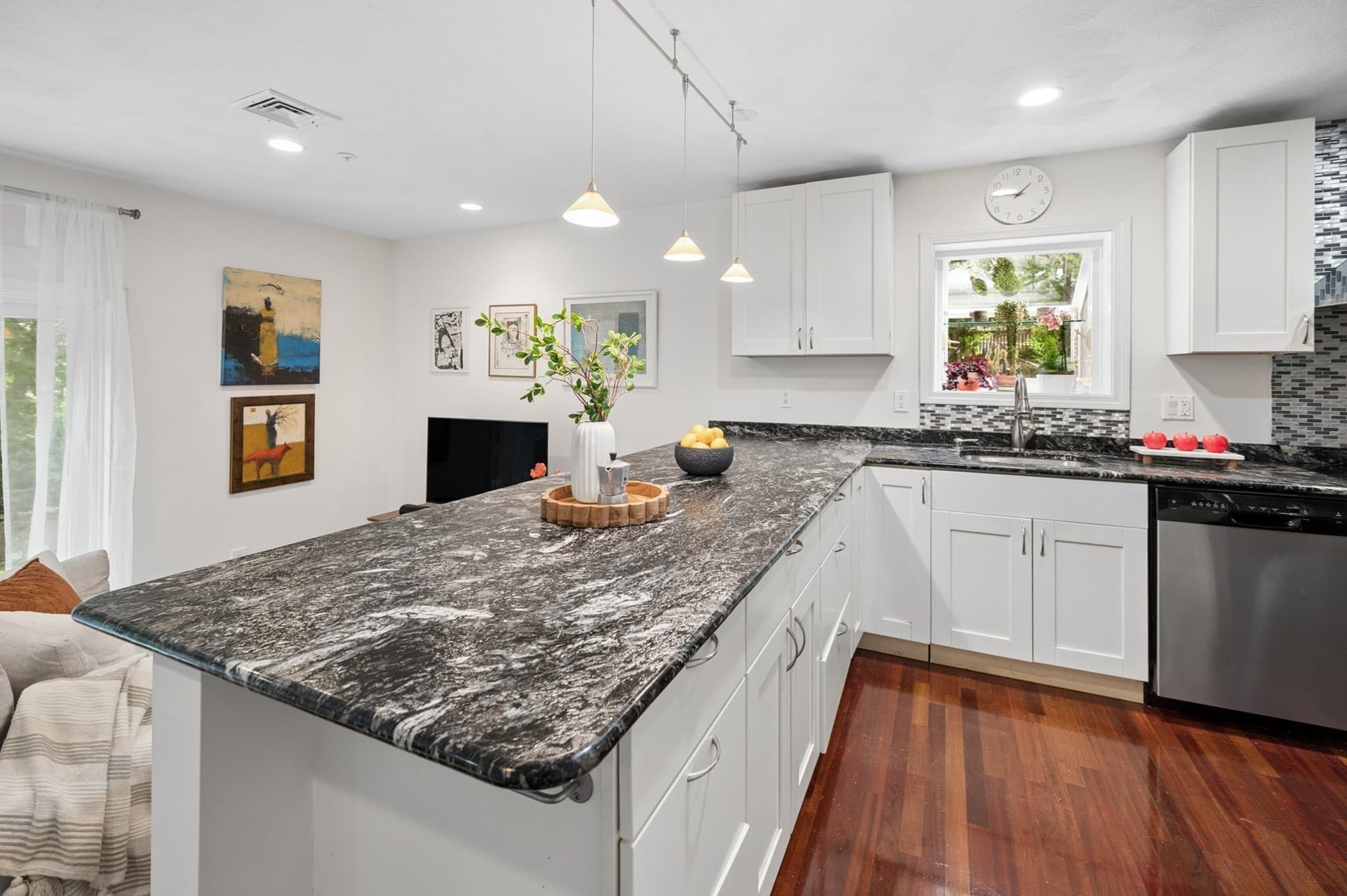Condominium at 412 Parker St # O, Newton MA 02459, photo 9 of 27
