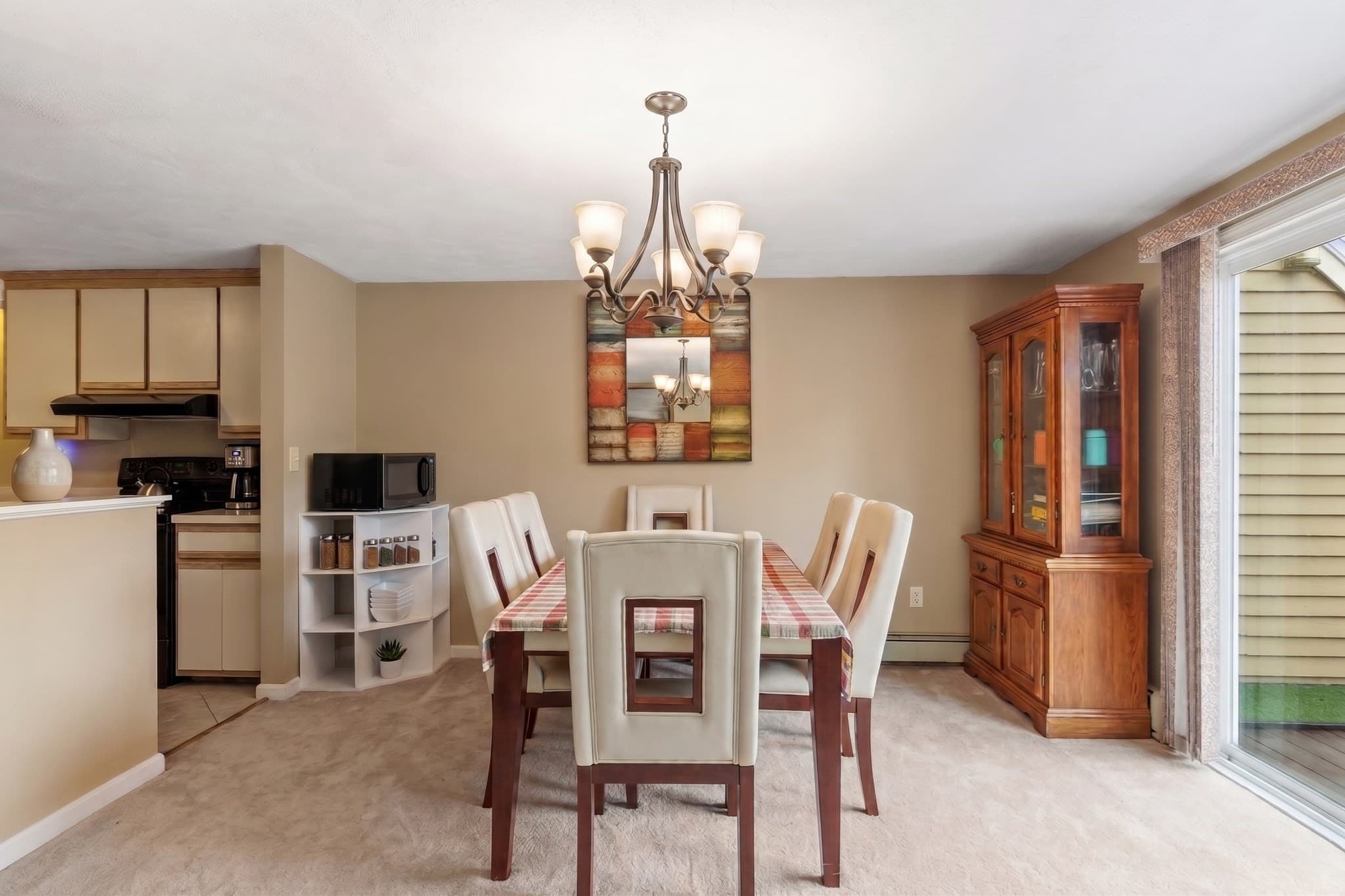 Condominium at 57 Casablanca Ct # 57, Haverhill MA 01832, Haverhill, photo 9 of 36
