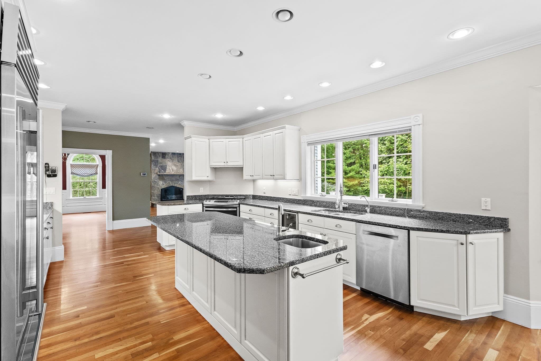 Single Family Residence at 27 Carriage Drive, Lexington MA 02420, Lexington, photo 9 of 42
