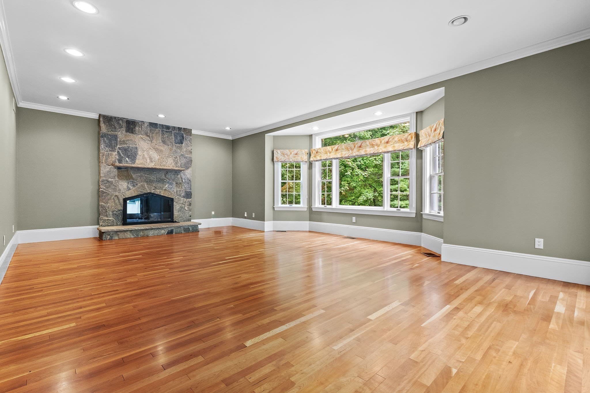 Single Family Residence at 27 Carriage Drive, Lexington MA 02420, Lexington, photo 14 of 42