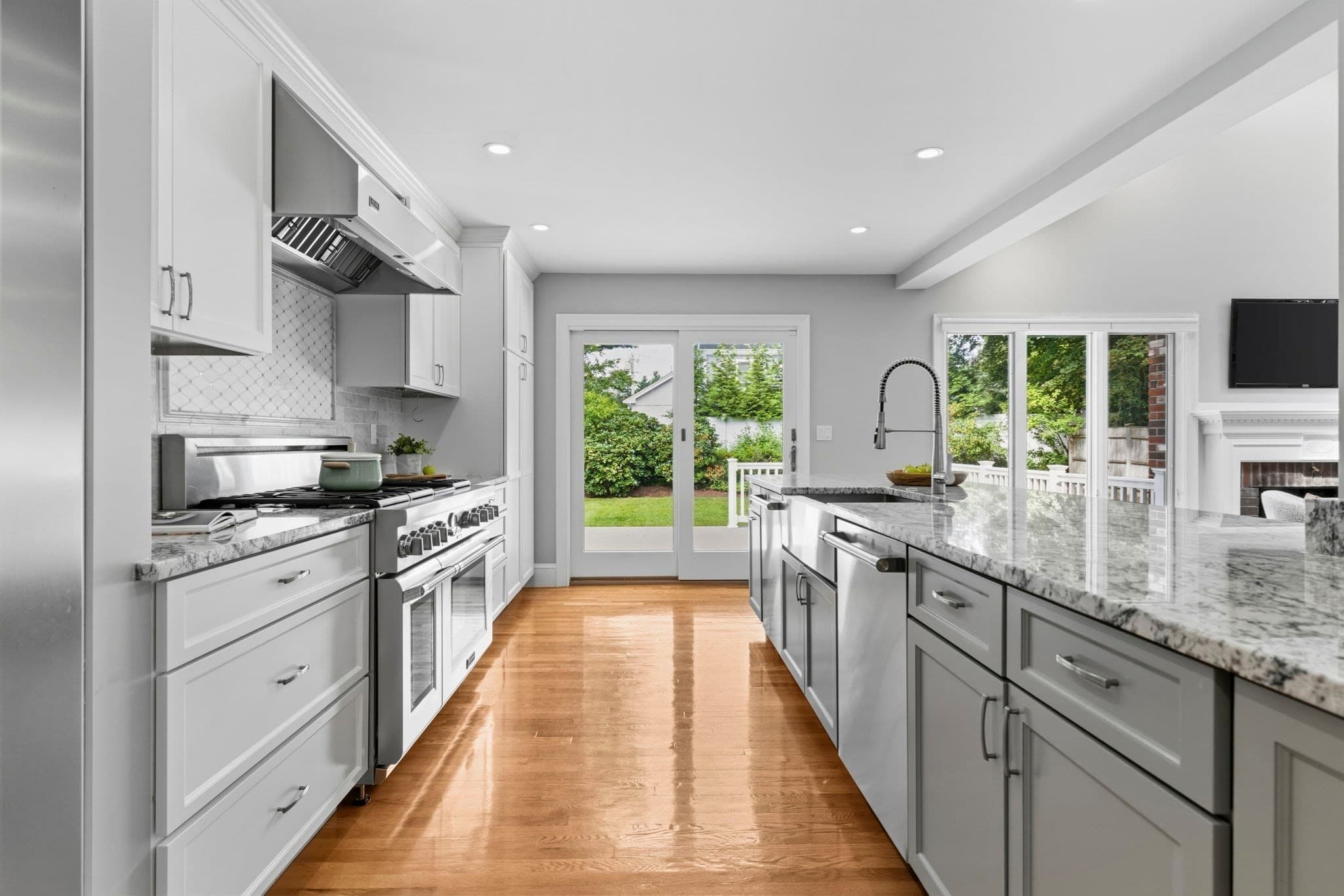 Single Family Residence at 32 Parkvale Rd, Needham MA 02492, Needham, photo 9 of 26