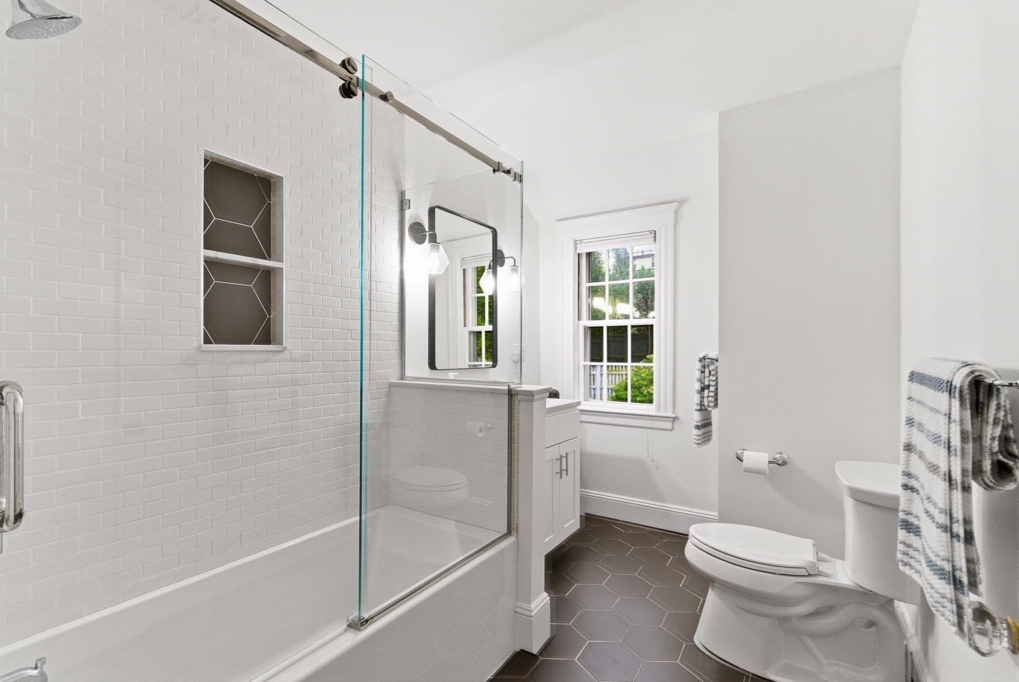 Single Family Residence at 292 Pond St, Brookline MA 02130, Brookline, photo 28 of 41