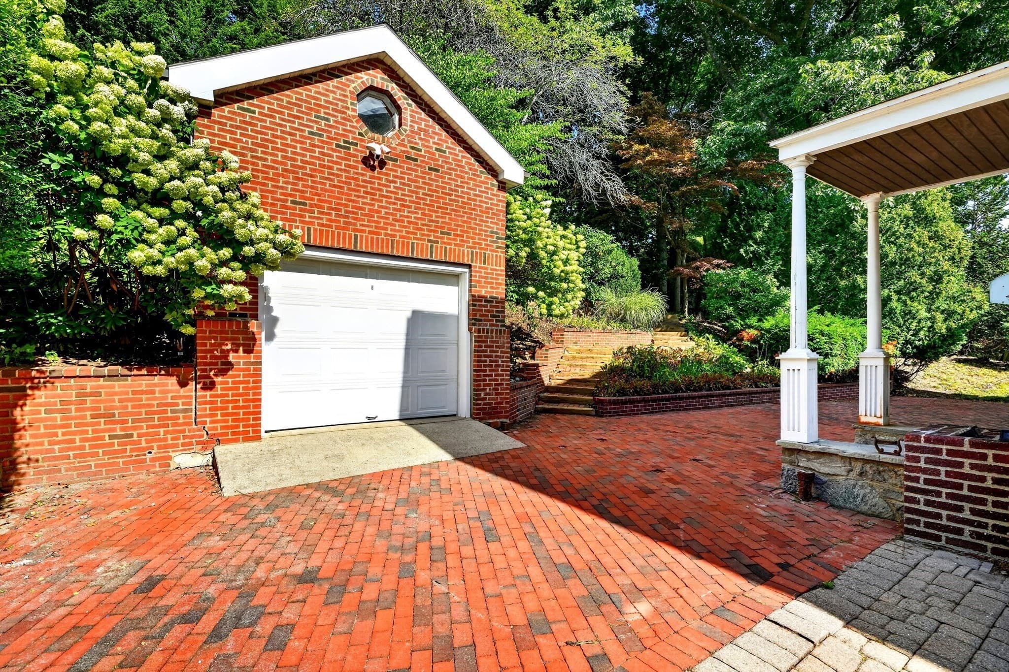 Single Family Residence at 127 Commonwealth Ave, Newton MA 02467, Newton, photo 33 of 38