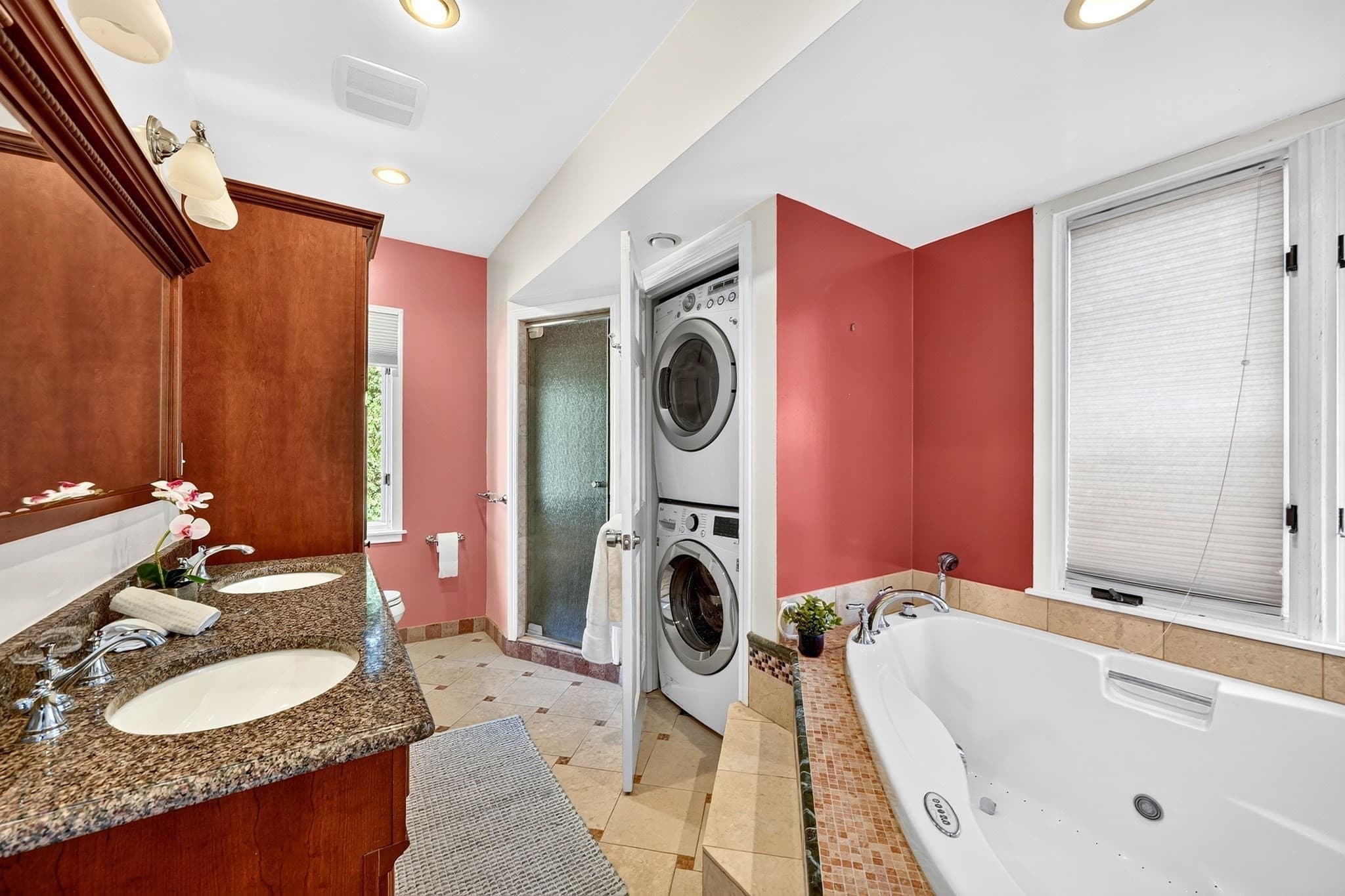 Single Family Residence at 127 Commonwealth Ave, Newton MA 02467, Newton, photo 18 of 38