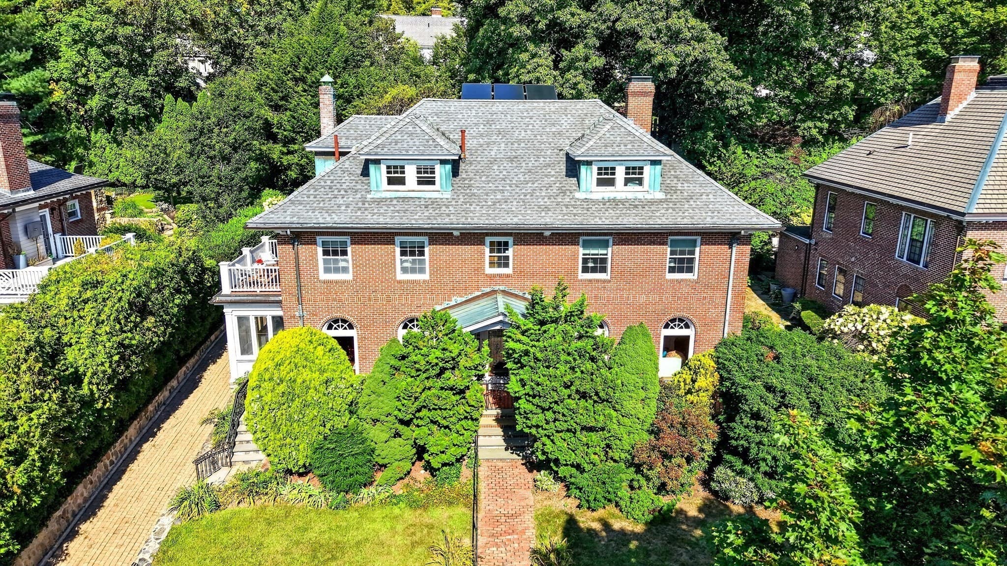 Single Family Residence at 127 Commonwealth Ave, Newton MA 02467, Newton, photo 35 of 38