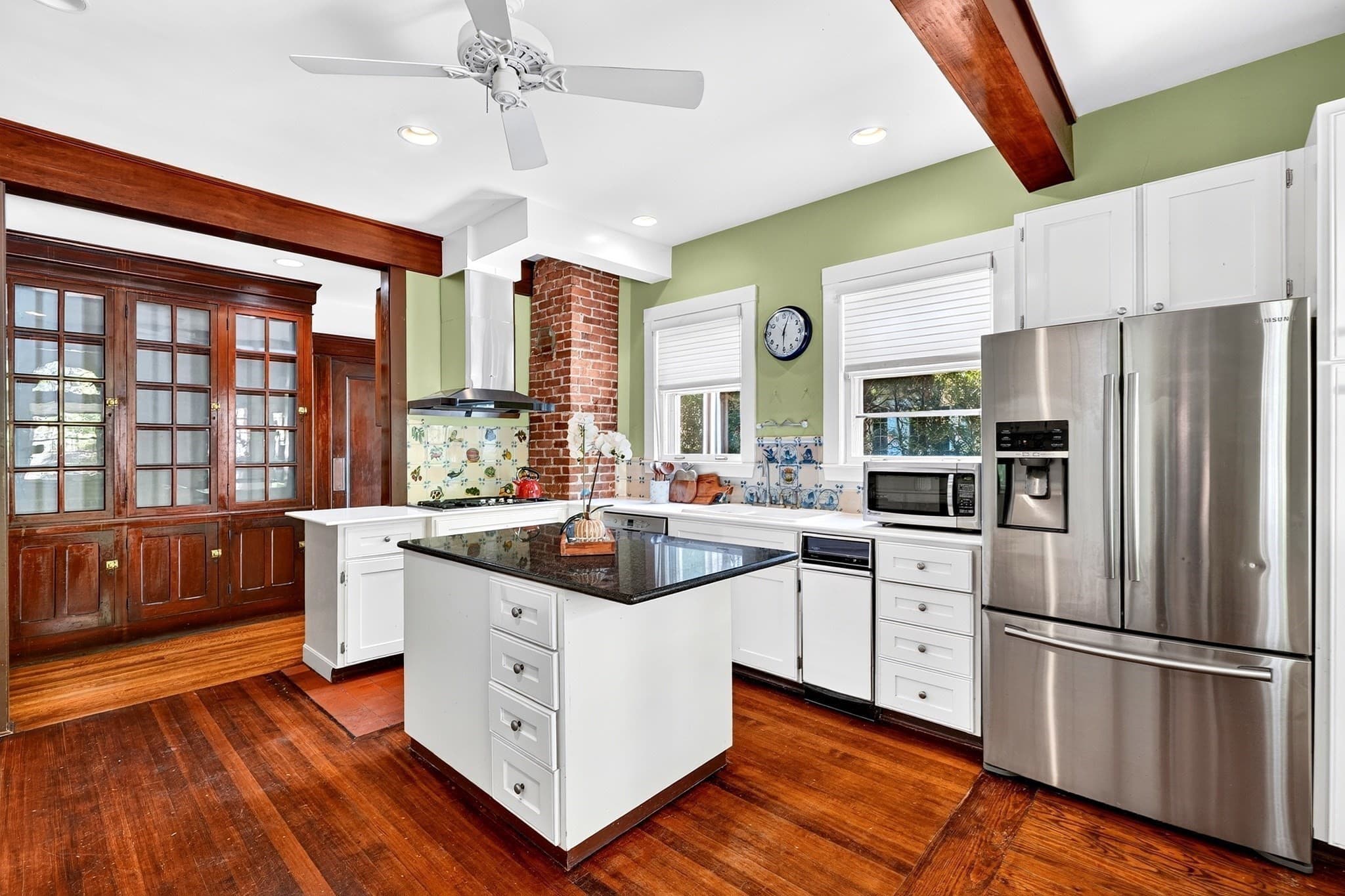 Single Family Residence at 127 Commonwealth Ave, Newton MA 02467, Newton, photo 8 of 38