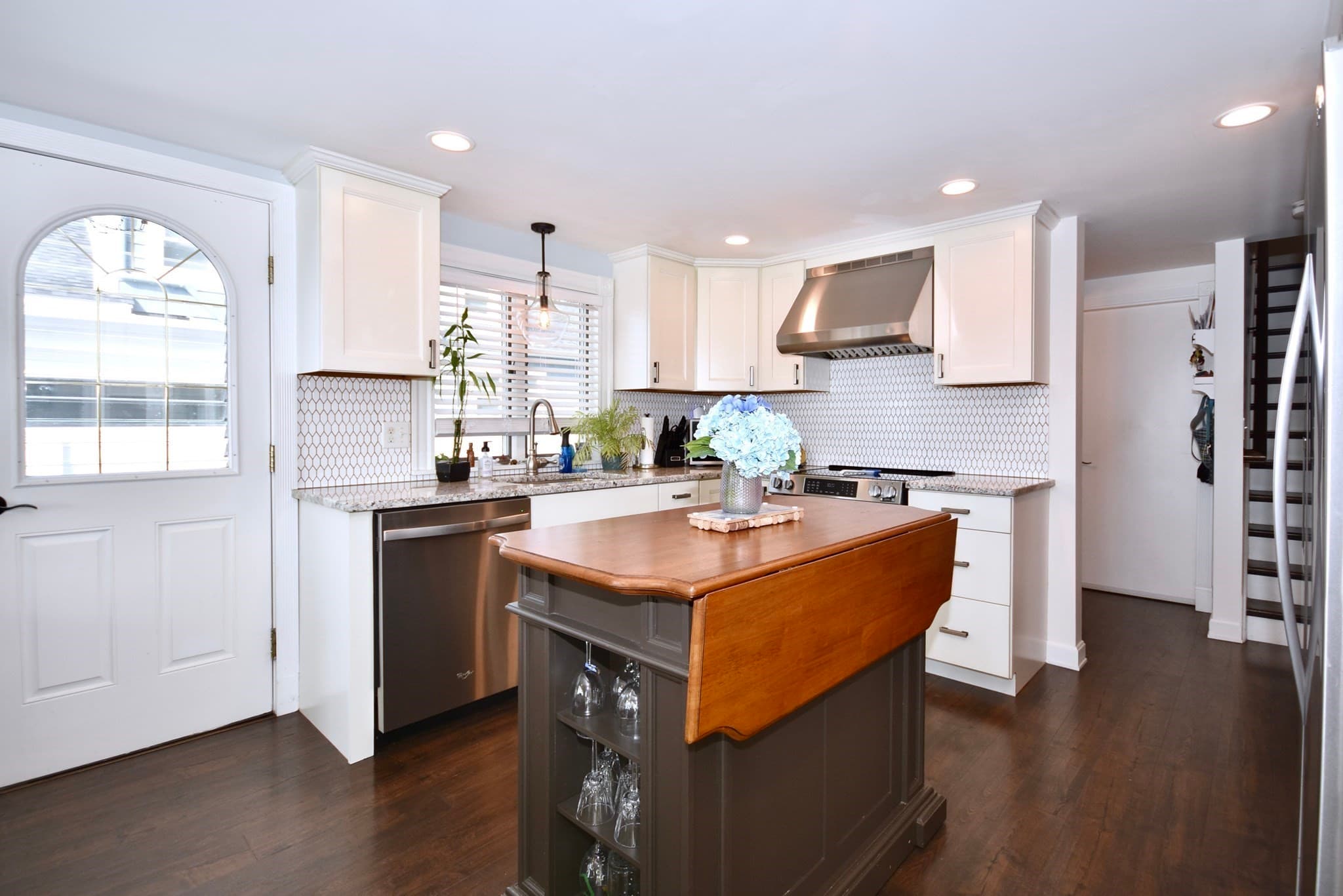 Single Family Residence at 145 Staples Shore Rd, Lakeville MA 02347, Lakeville, photo 7 of 30