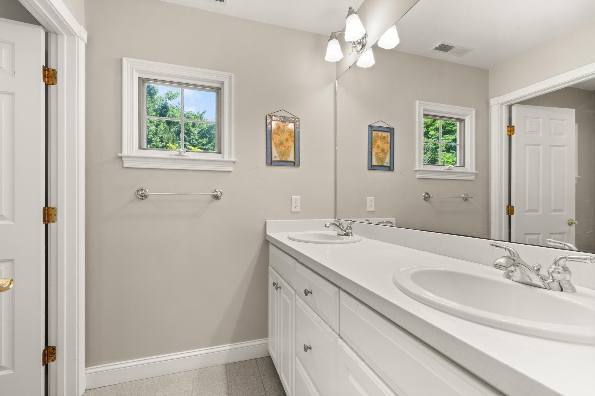 Single Family Residence at 12 Quaker Lady Ln, Sudbury MA 01776, Sudbury, photo 22 of 41