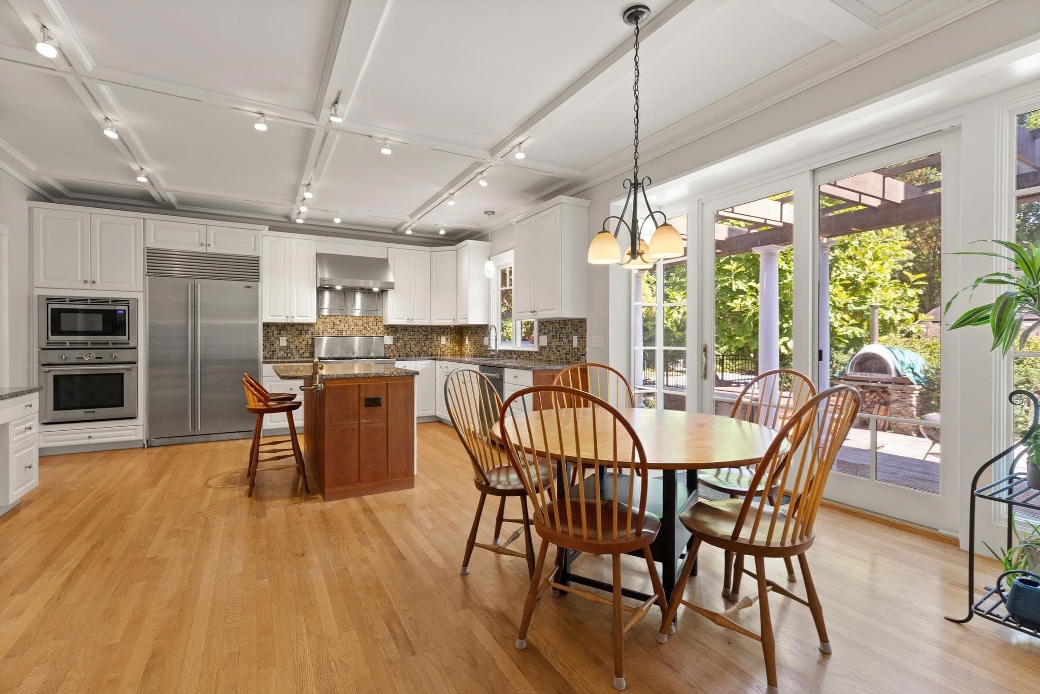 Single Family Residence at 12 Quaker Lady Ln, Sudbury MA 01776, Sudbury, photo 7 of 41