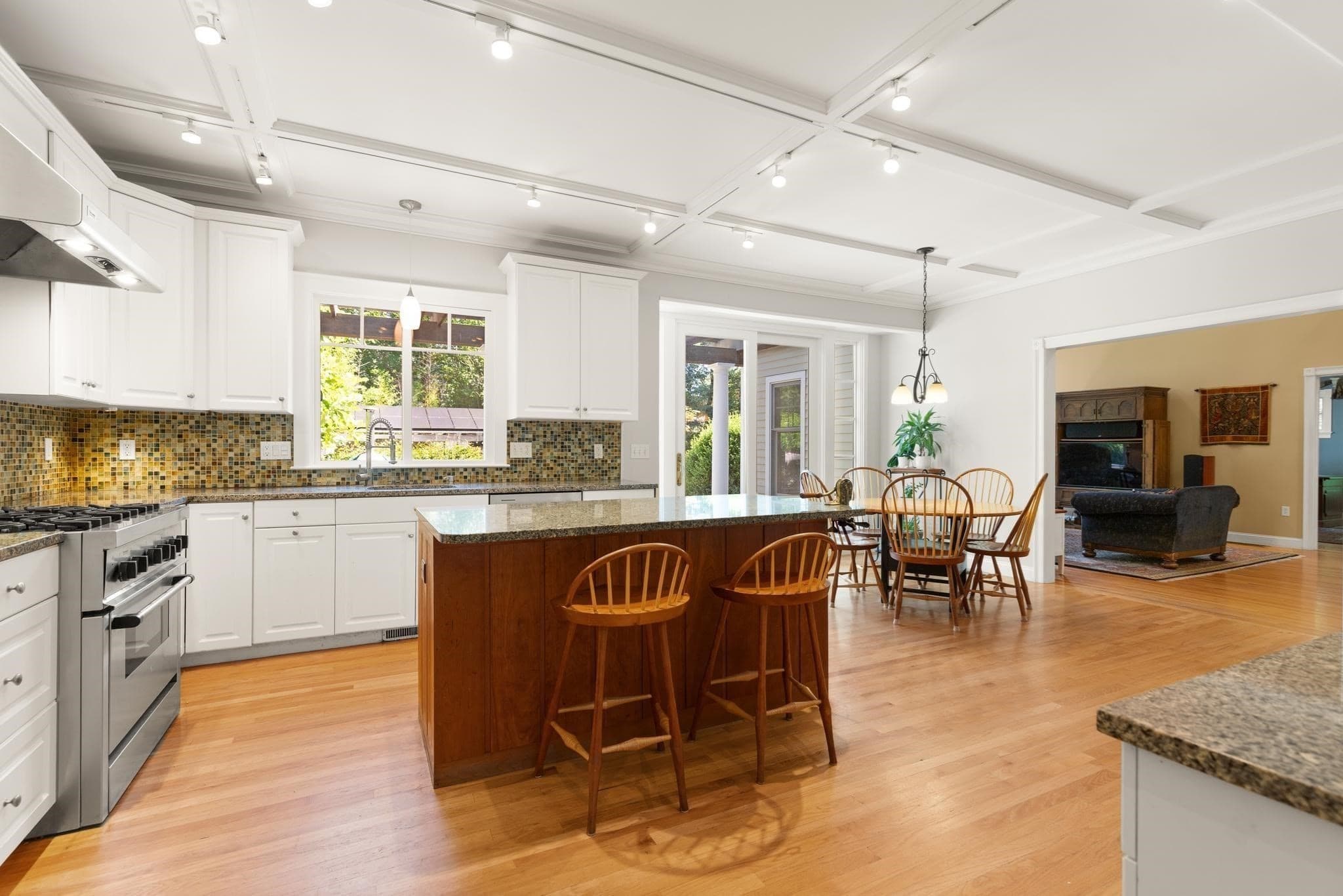 Single Family Residence at 12 Quaker Lady Ln, Sudbury MA 01776, Sudbury, photo 9 of 41