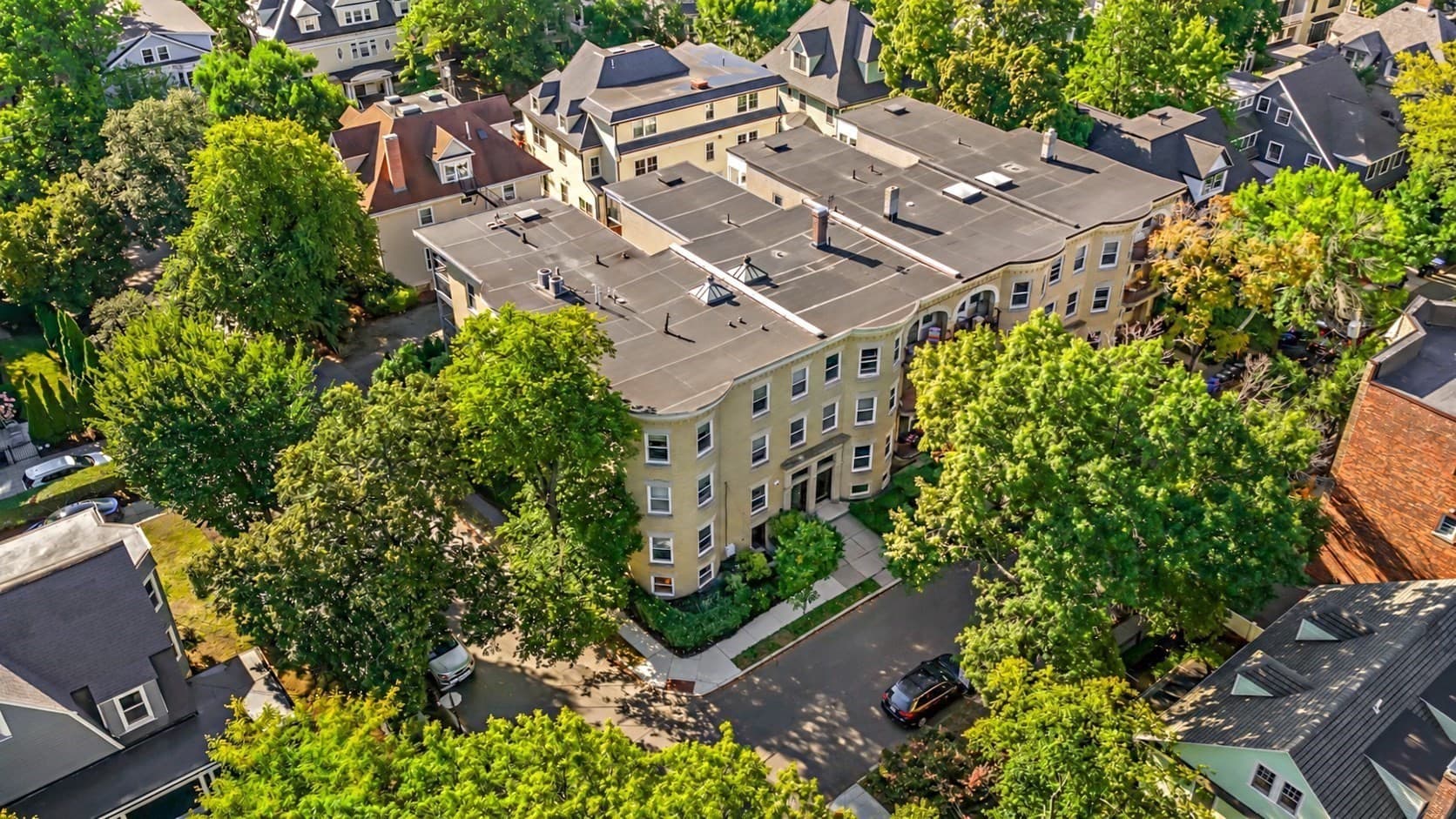 Condominium at 97 Fuller St # 4, Brookline MA 02446, Brookline, photo 9 of 28