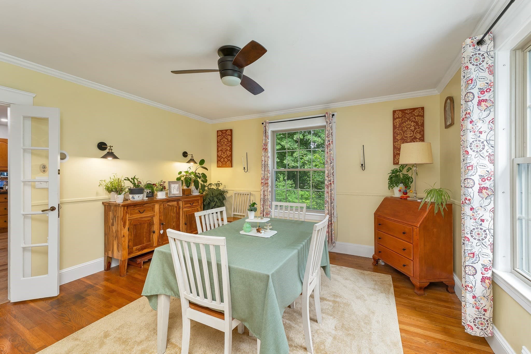 Single Family Residence at 5 Grant St, Chelmsford MA 01863, Chelmsford, photo 13 of 41
