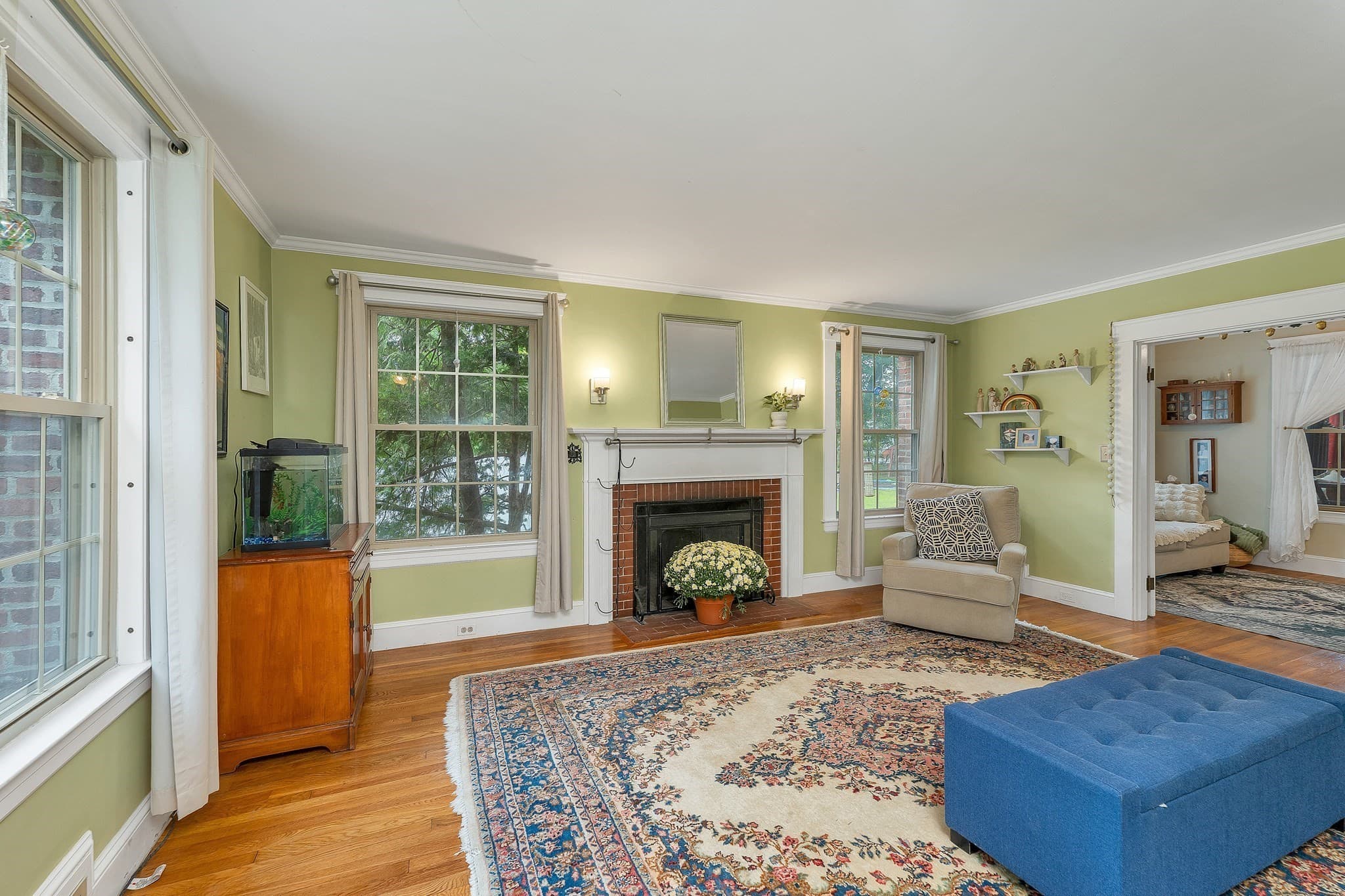 Single Family Residence at 5 Grant St, Chelmsford MA 01863, Chelmsford, photo 9 of 41