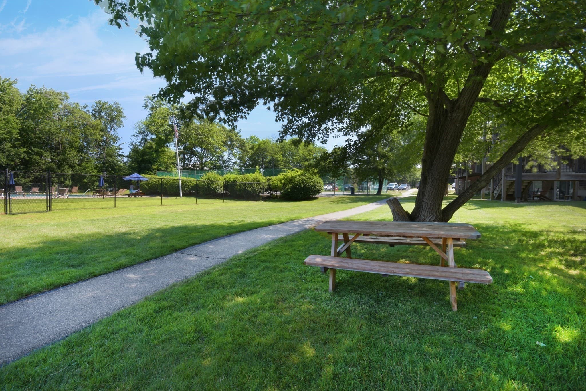 Condominium at 30 Fernview Ave # 6, North Andover MA 01845, North Andover, photo 27 of 33
