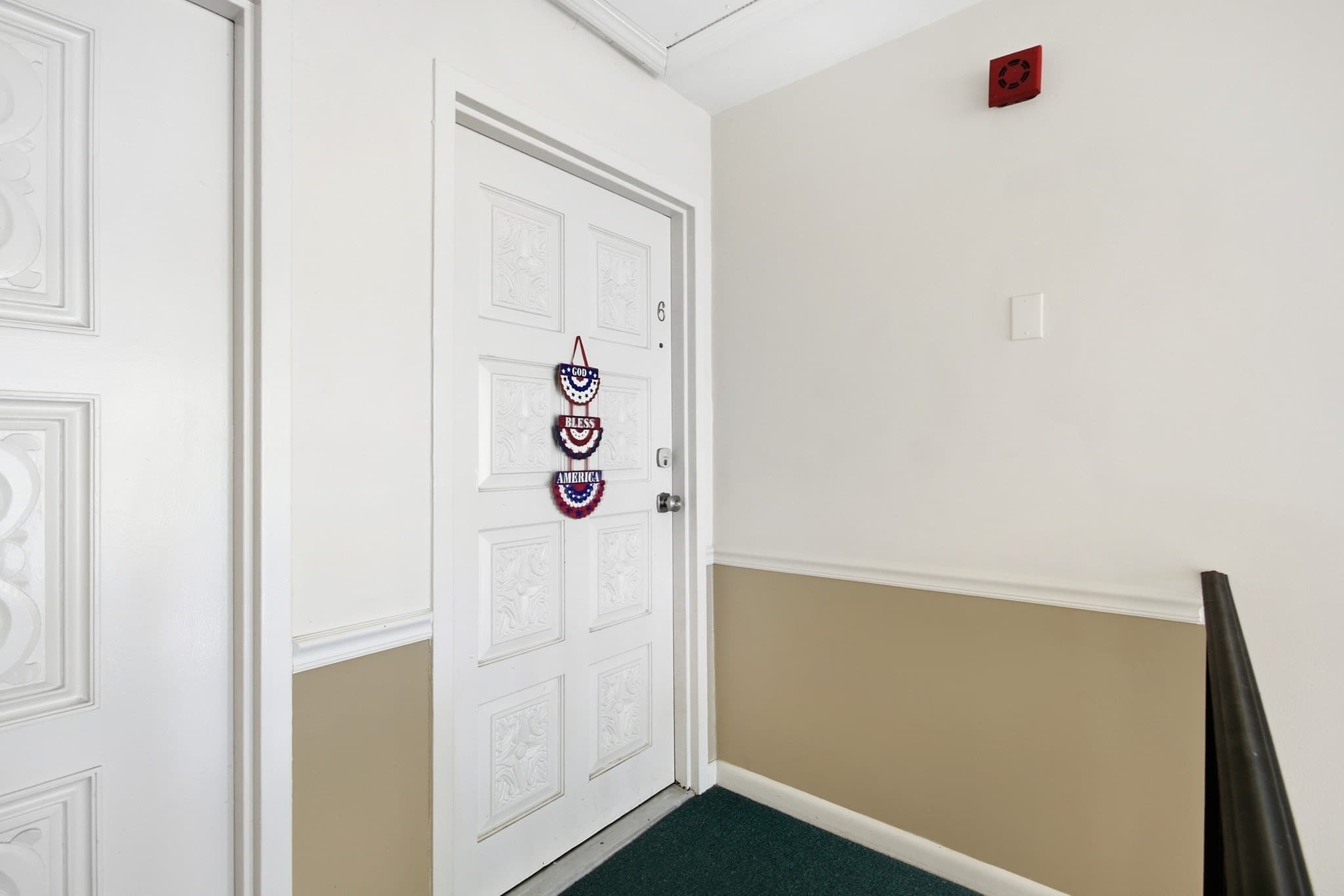 Condominium at 30 Fernview Ave # 6, North Andover MA 01845, North Andover, photo 7 of 33