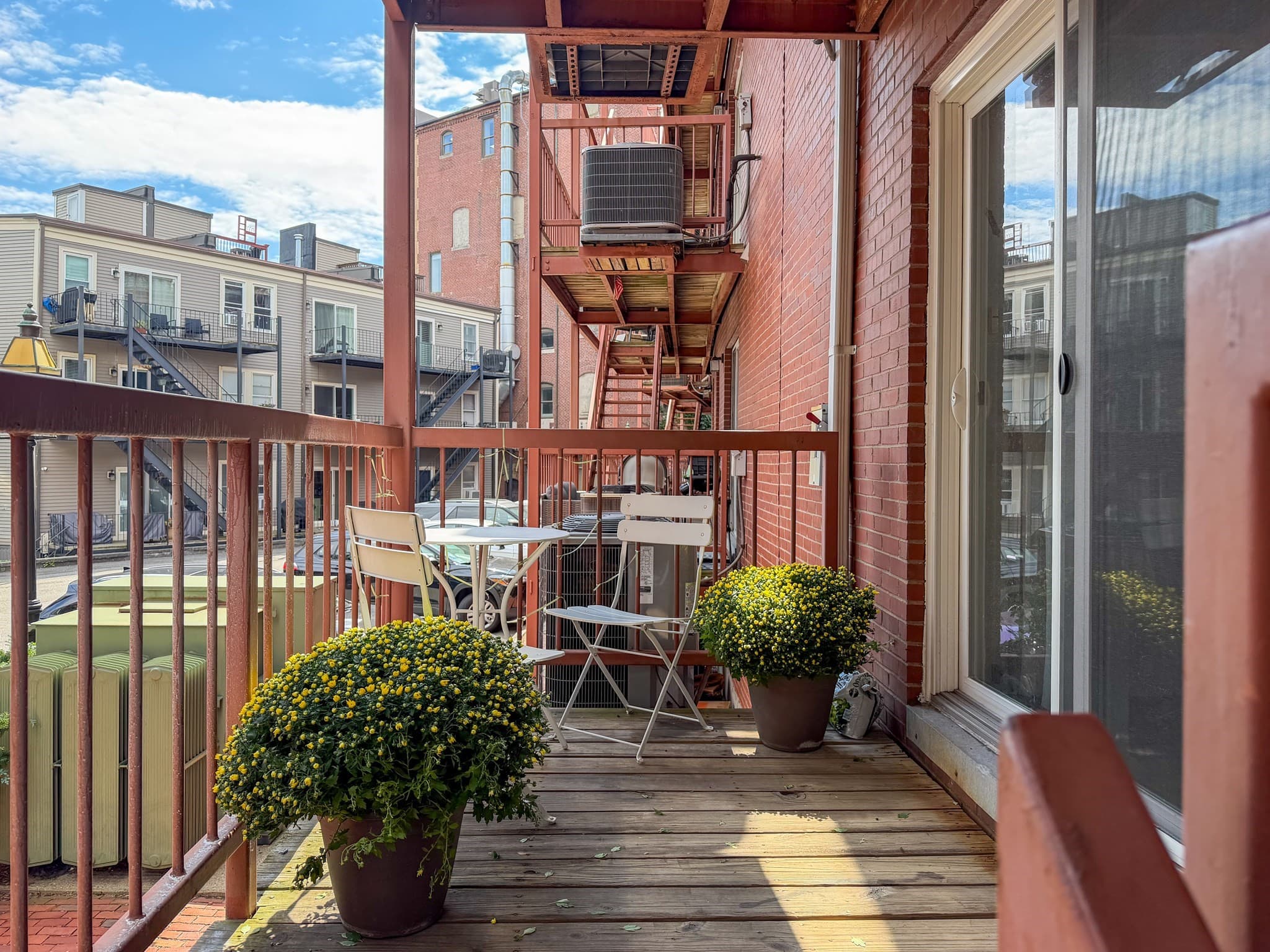 Condominium at 17 Main St # 17, Boston MA 02129, Boston, photo 2 of 20