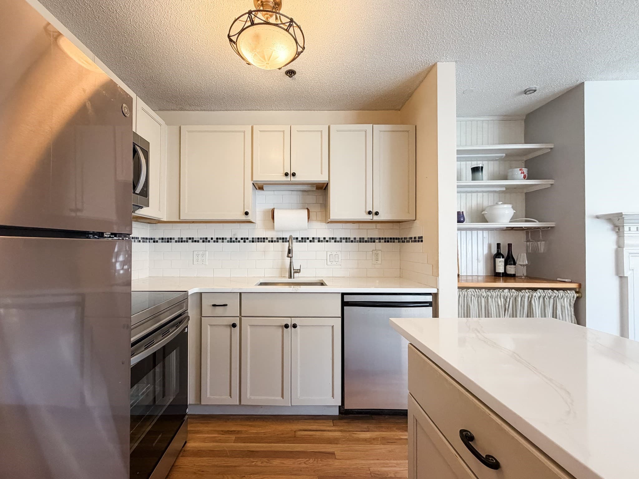 Condominium at 17 Main St # 17, Boston MA 02129, Boston, photo 7 of 20