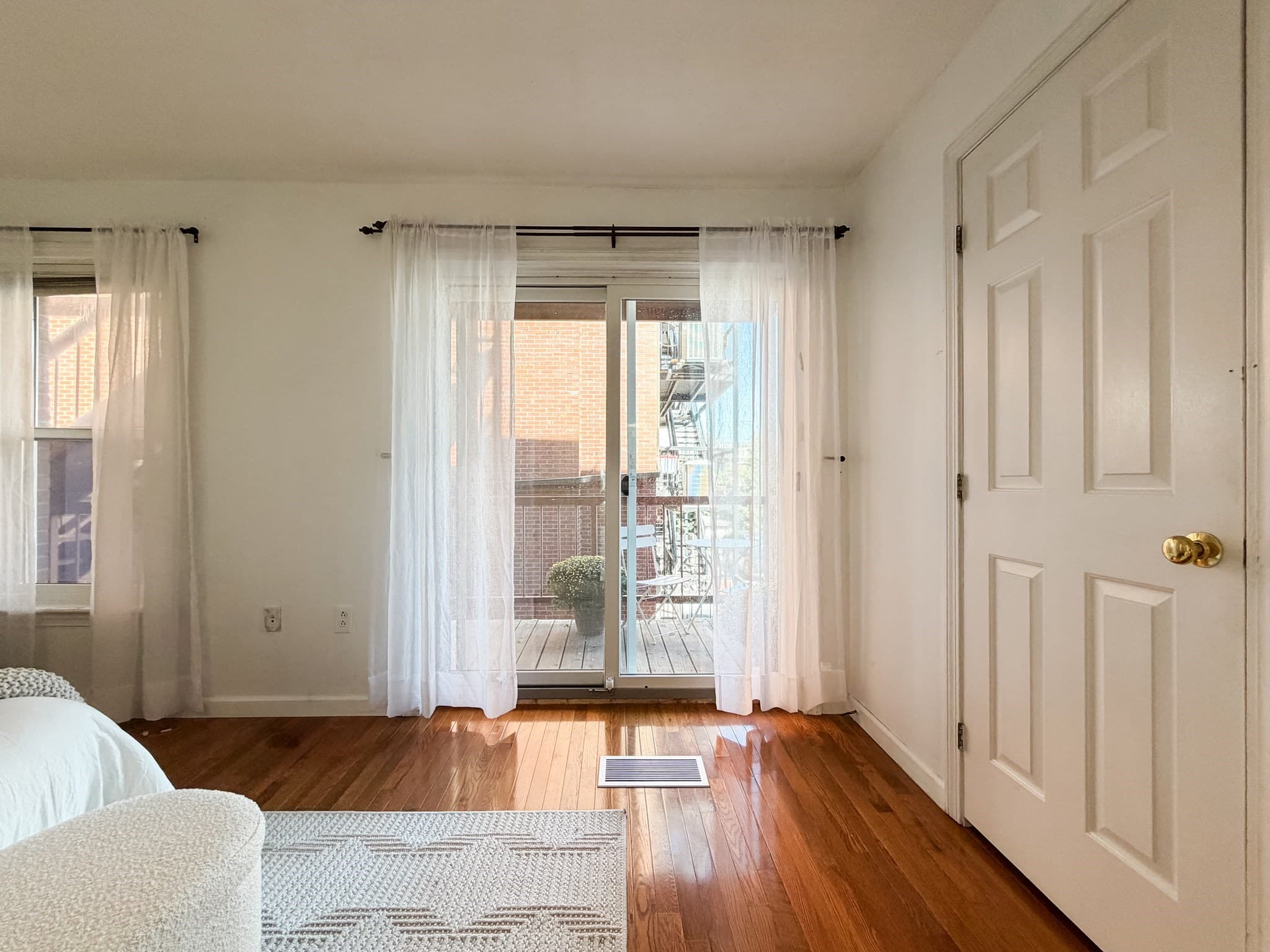 Condominium at 17 Main St # 17, Boston MA 02129, Boston, photo 9 of 20