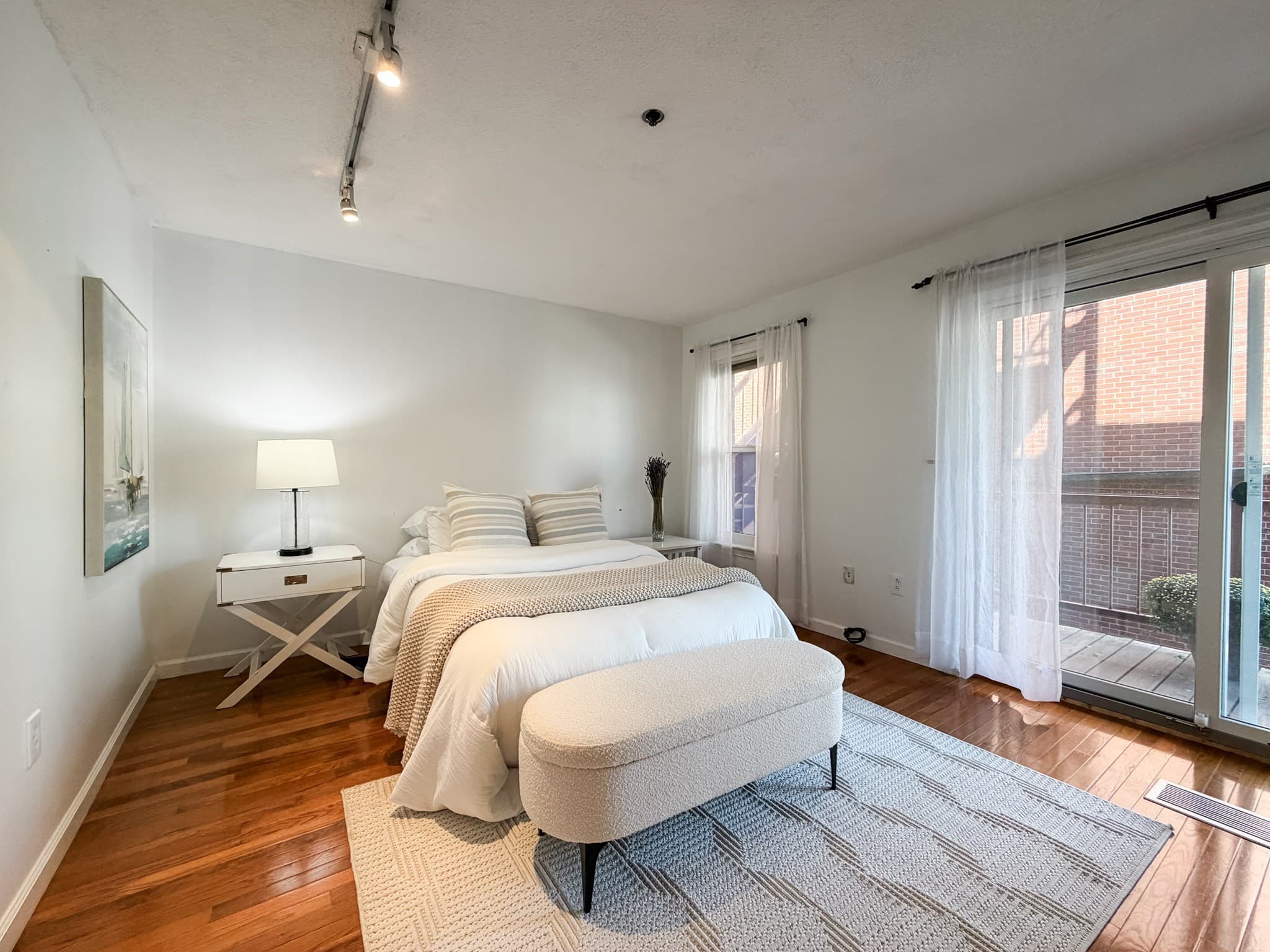 Condominium at 17 Main St # 17, Boston MA 02129, Boston, photo 8 of 20
