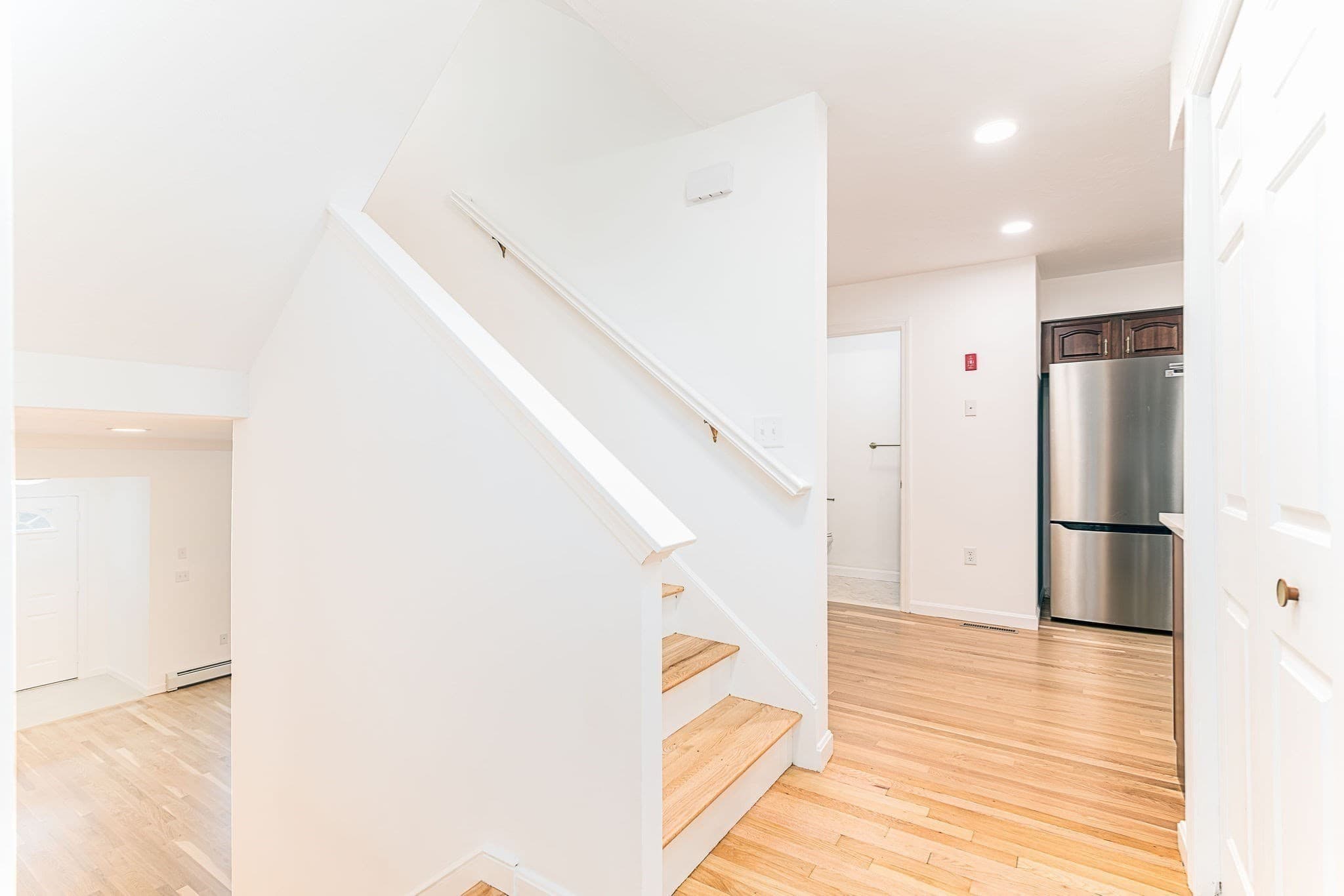 Condominium at 29 Oak Knoll Dr. # 29, North Attleboro MA 02760, North Attleboro, photo 18 of 40