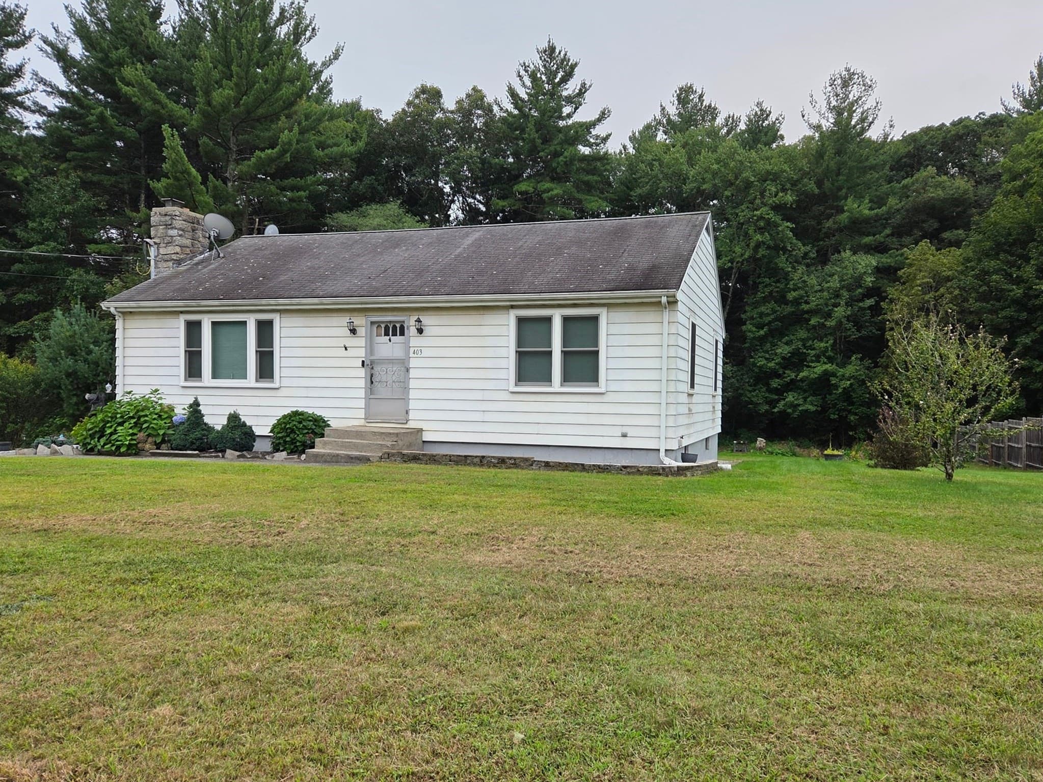 Single Family Residence at 403 Millville Rd, Uxbridge MA 01569, Uxbridge, photo 3 of 33