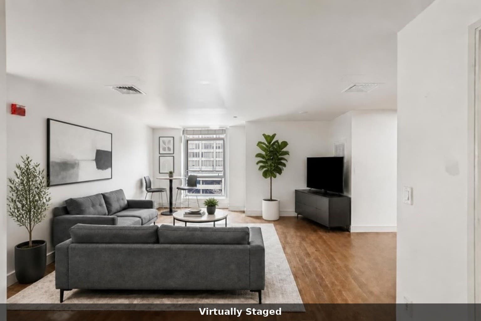 Condominium at 700 Harrison Ave # 516, Boston MA 02118, photo 2 of 14