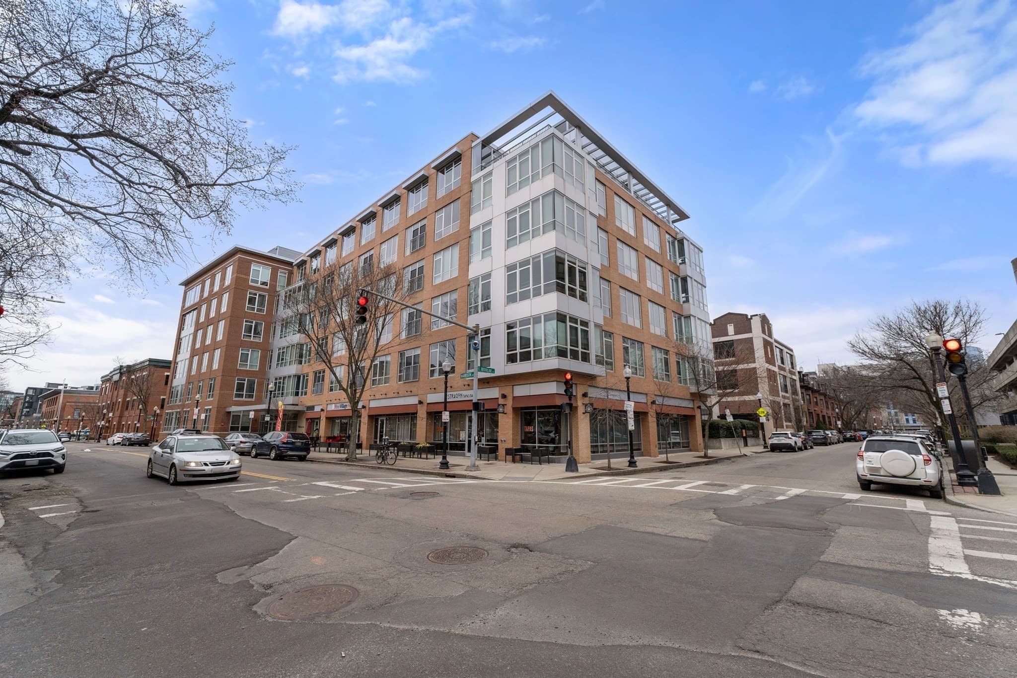 700 Harrison Ave # 516, Boston MA 02118
