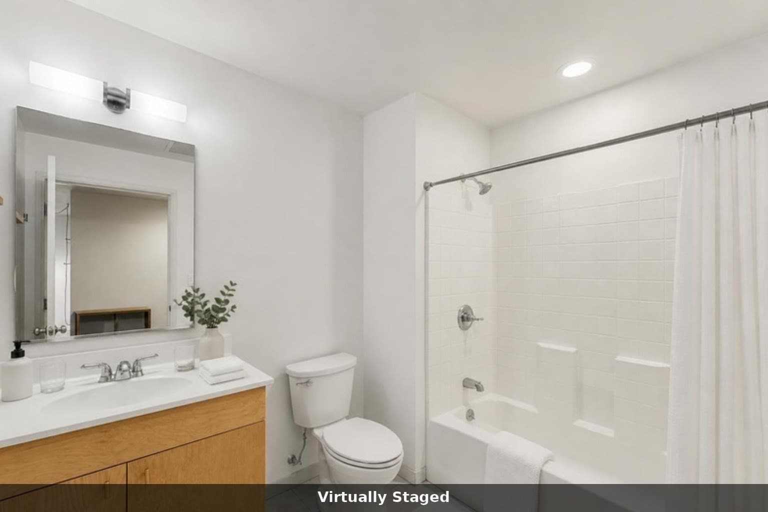 Condominium at 700 Harrison Ave # 516, Boston MA 02118, photo 5 of 14