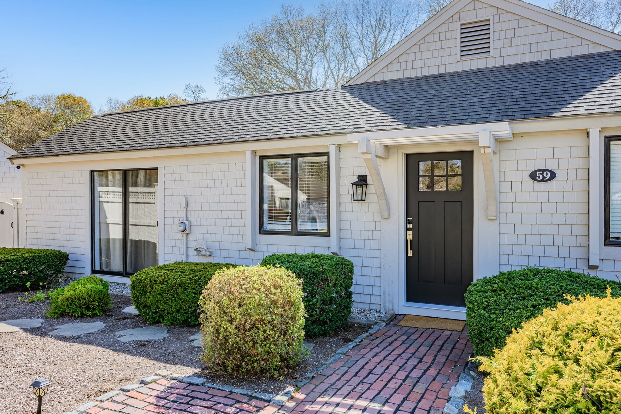 Single Family Residence at 59 Mashie Cir, Mashpee MA 02649, Mashpee, photo 2 of 31