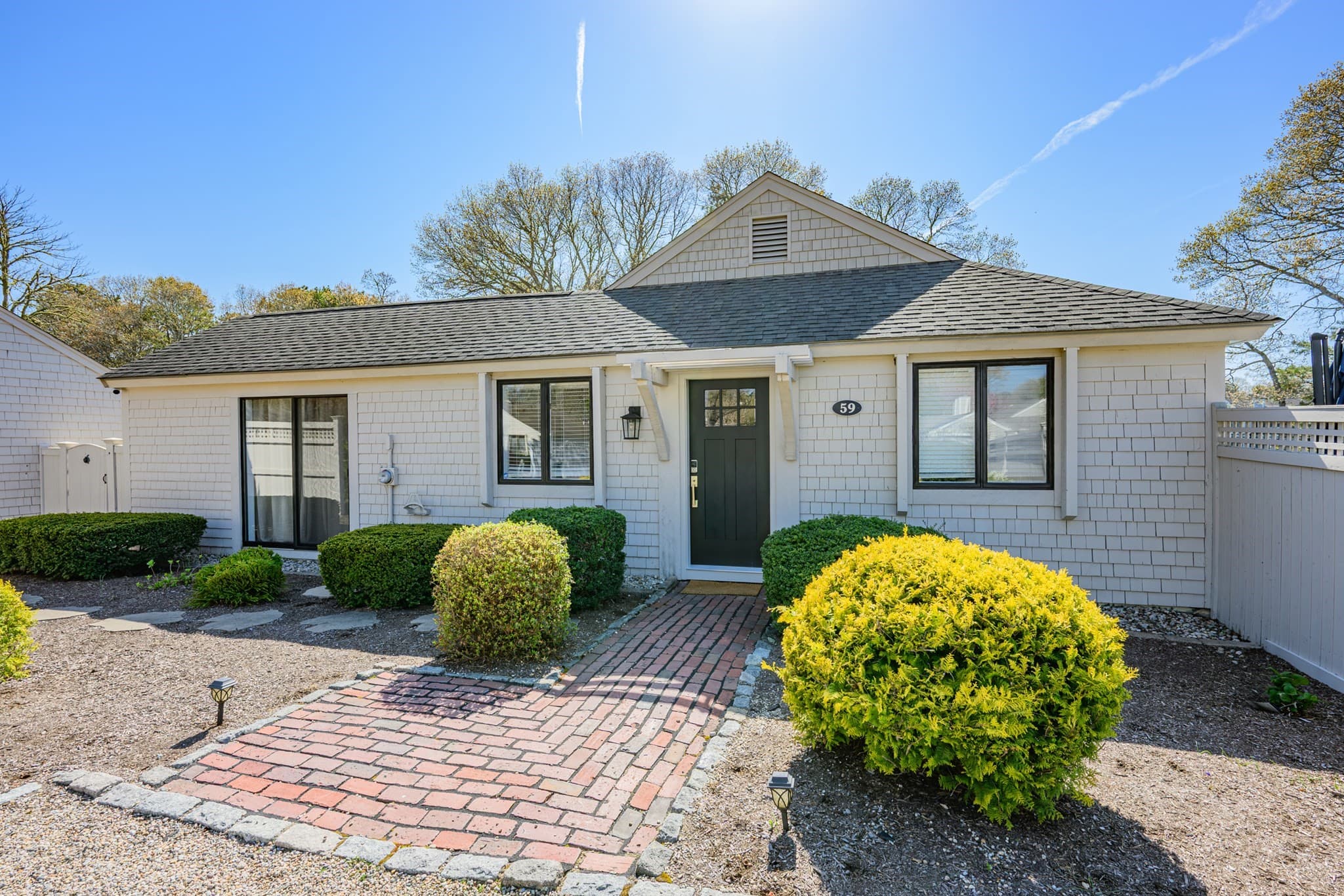 59 Mashie Cir, Mashpee MA 02649