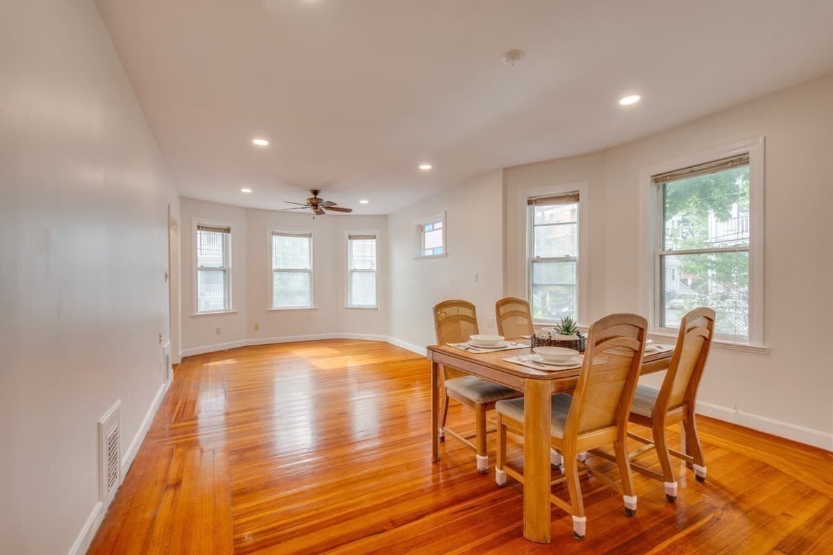 Condominium at 29-31 Washburn Ave # 1A, Cambridge MA 02140, Cambridge, photo 3 of 21