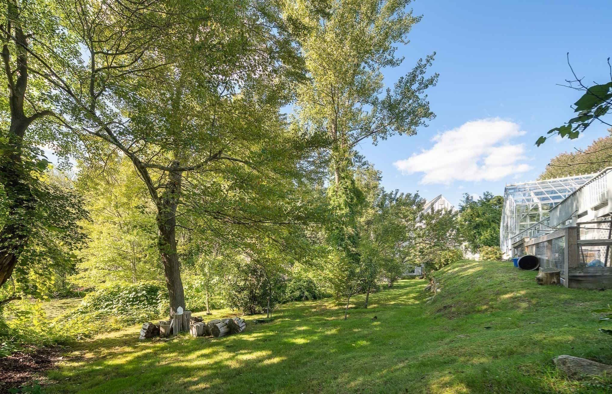 Single Family Residence at 10 Pond View Ln, Ashland MA 01721, Ashland, photo 13 of 19