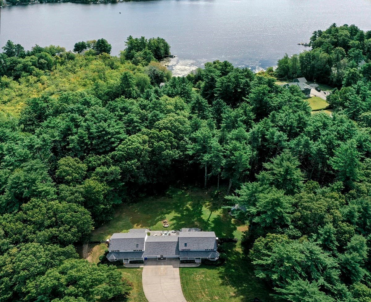 Duplex at 226 County Rd, Freetown MA 02717, Freetown, photo 4 of 42