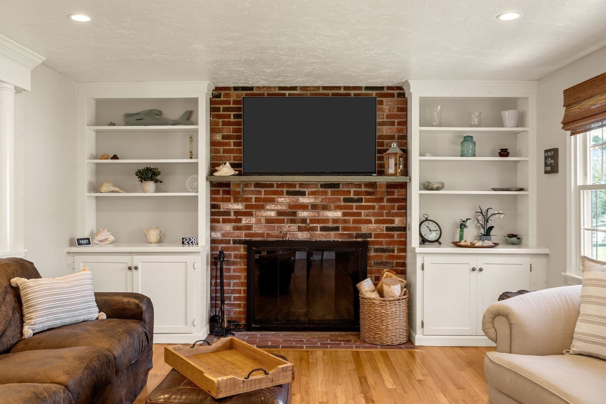 Single Family Residence at 3 Wellfield Rd, Sandwich MA 02644, Sandwich, photo 7 of 34